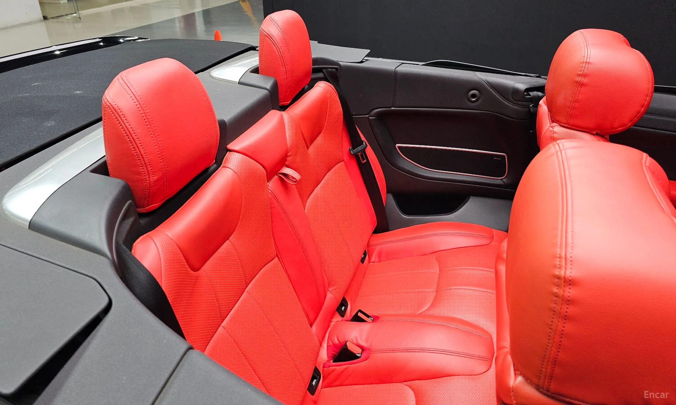 Land Rover Range Rover Evoque превью 12