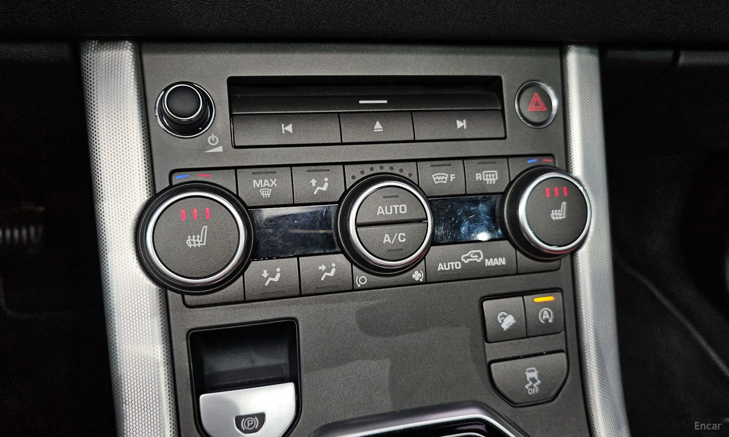 Land Rover Range Rover Evoque превью 17