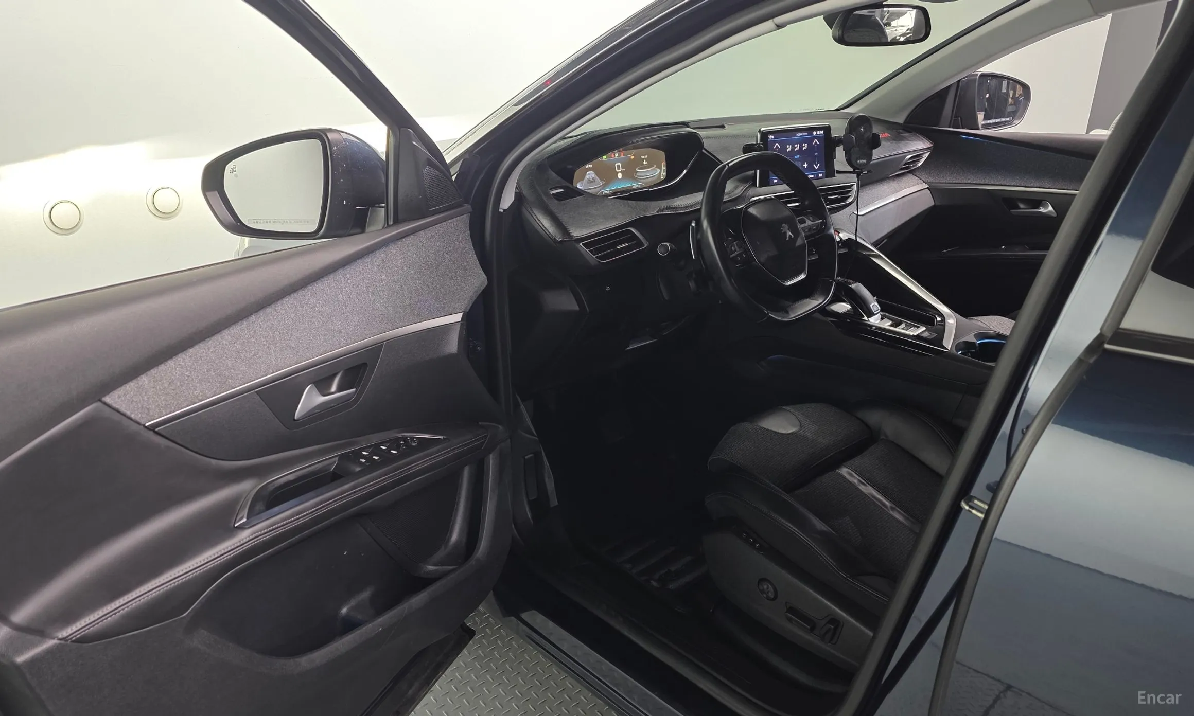 Peugeot 5008 2nd generation превью 11