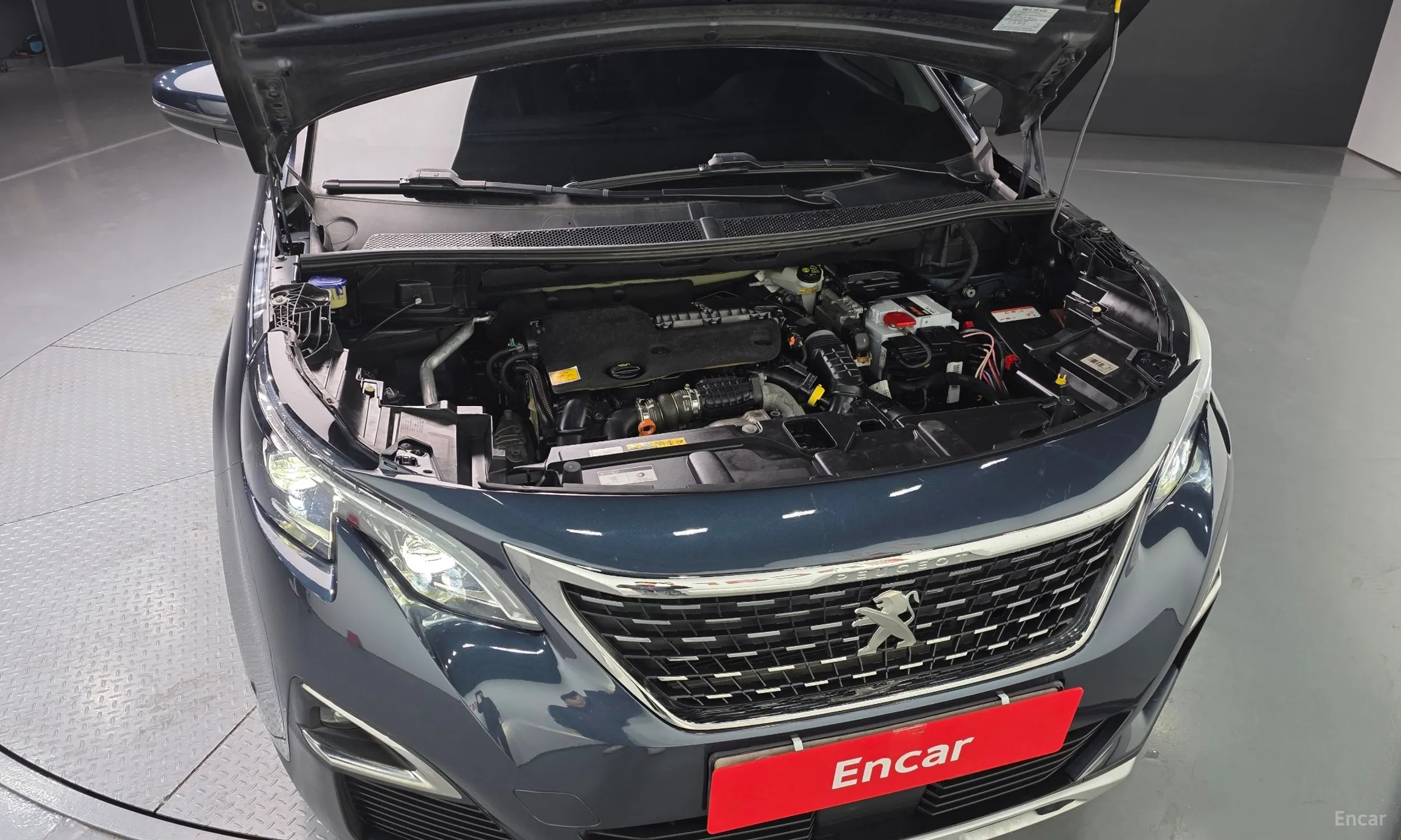 Peugeot 5008 2nd generation превью 6