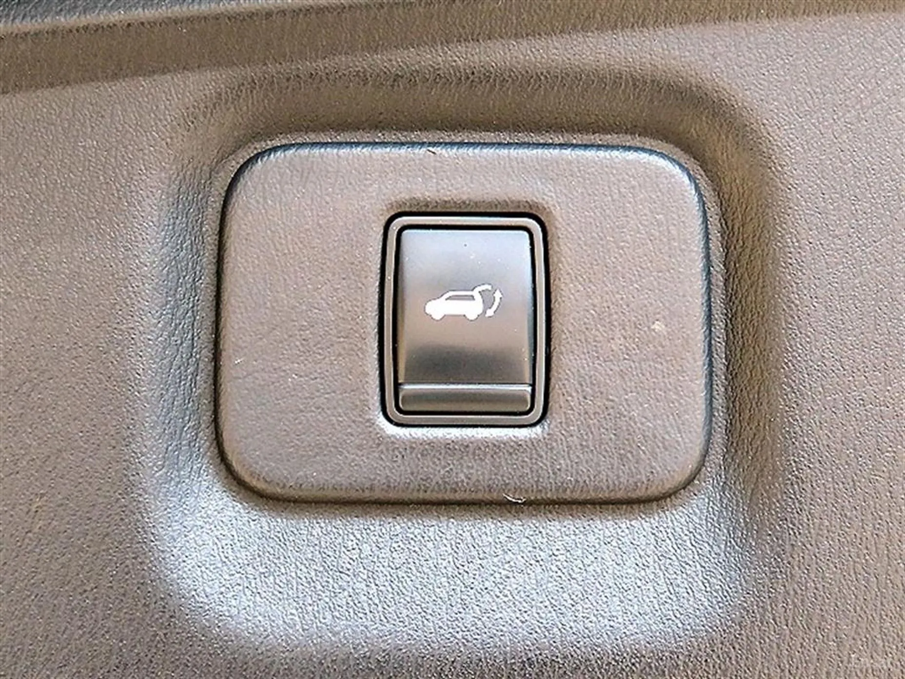 Infiniti JX35 превью 16