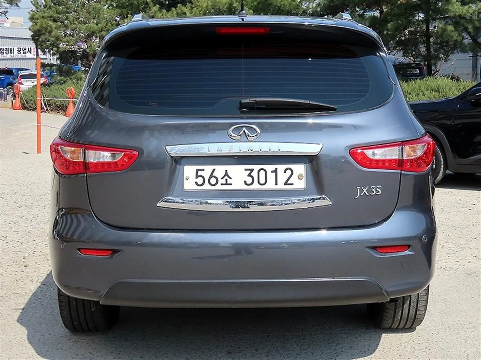 Infiniti JX35 превью 4