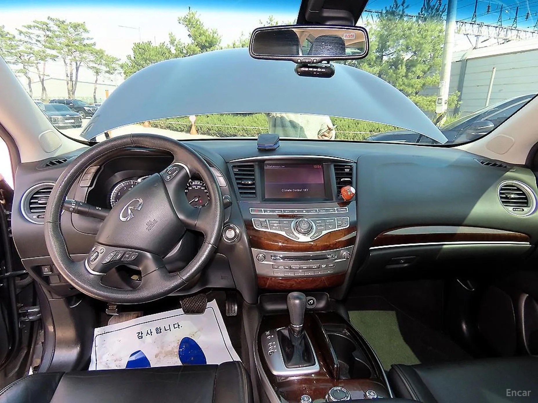 Infiniti JX35 превью 7