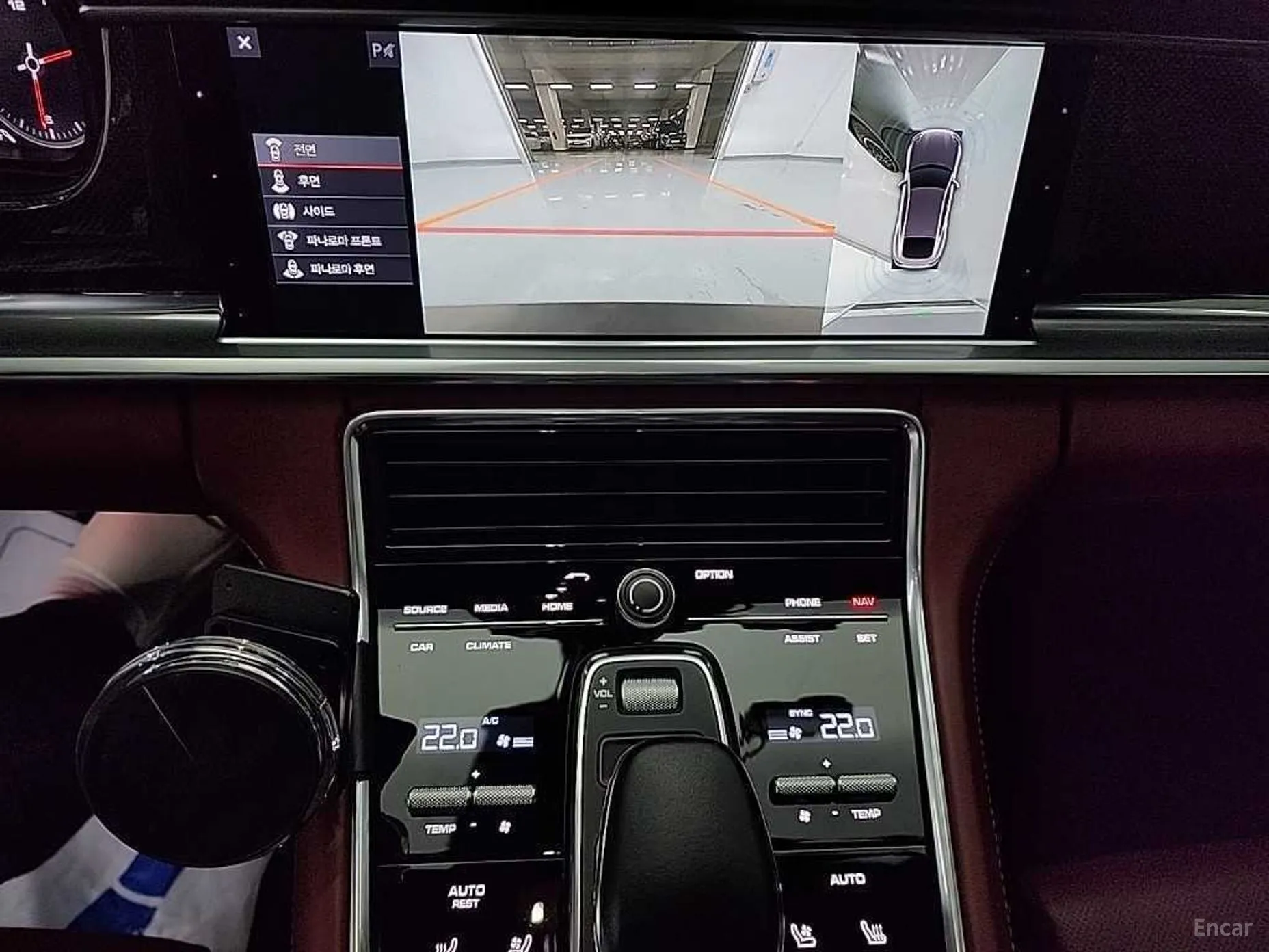 Porsche Panamera (971) превью 10