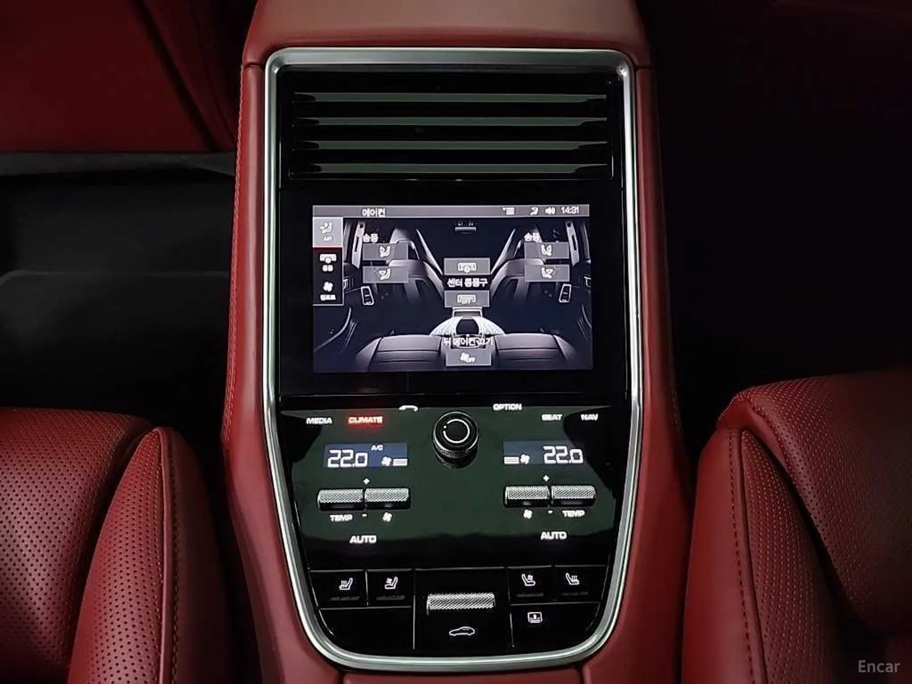 Porsche Panamera (971) превью 13