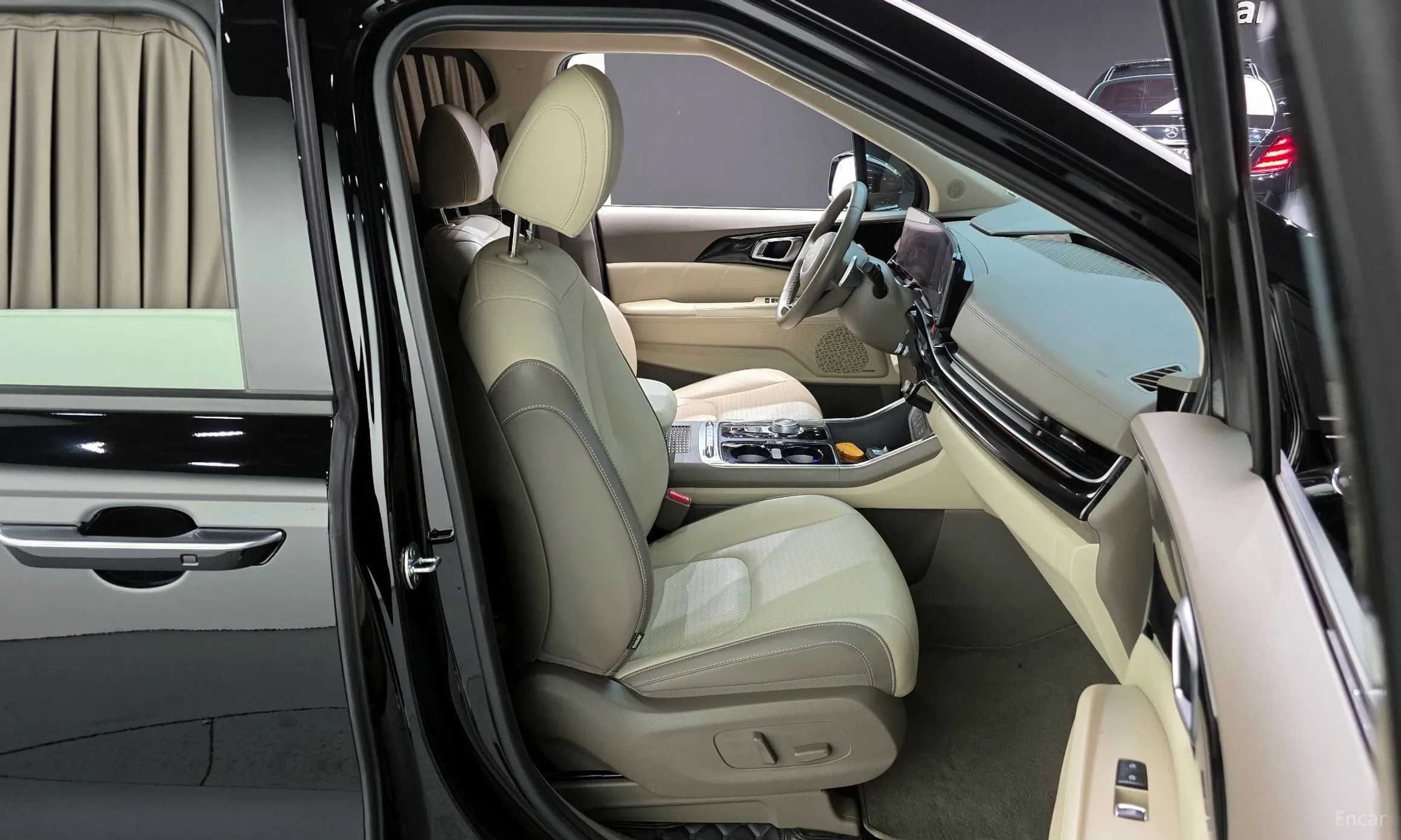 Kia Carnival 4th Generation превью 12