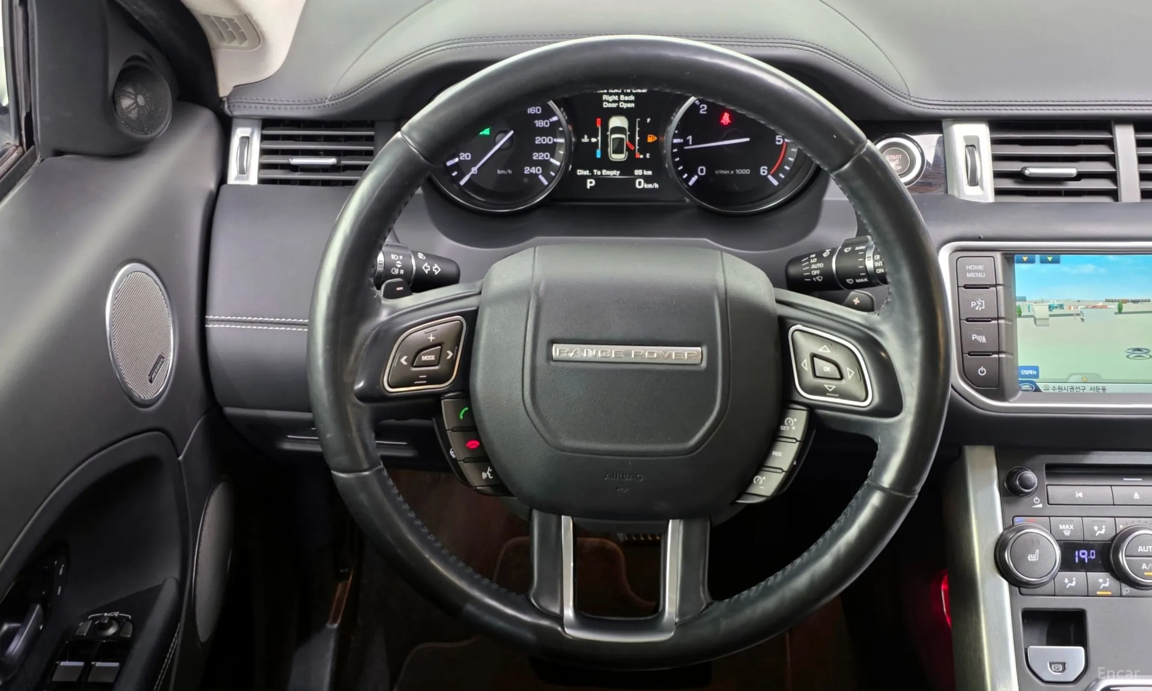 Land Rover Range Rover Evoque превью 13