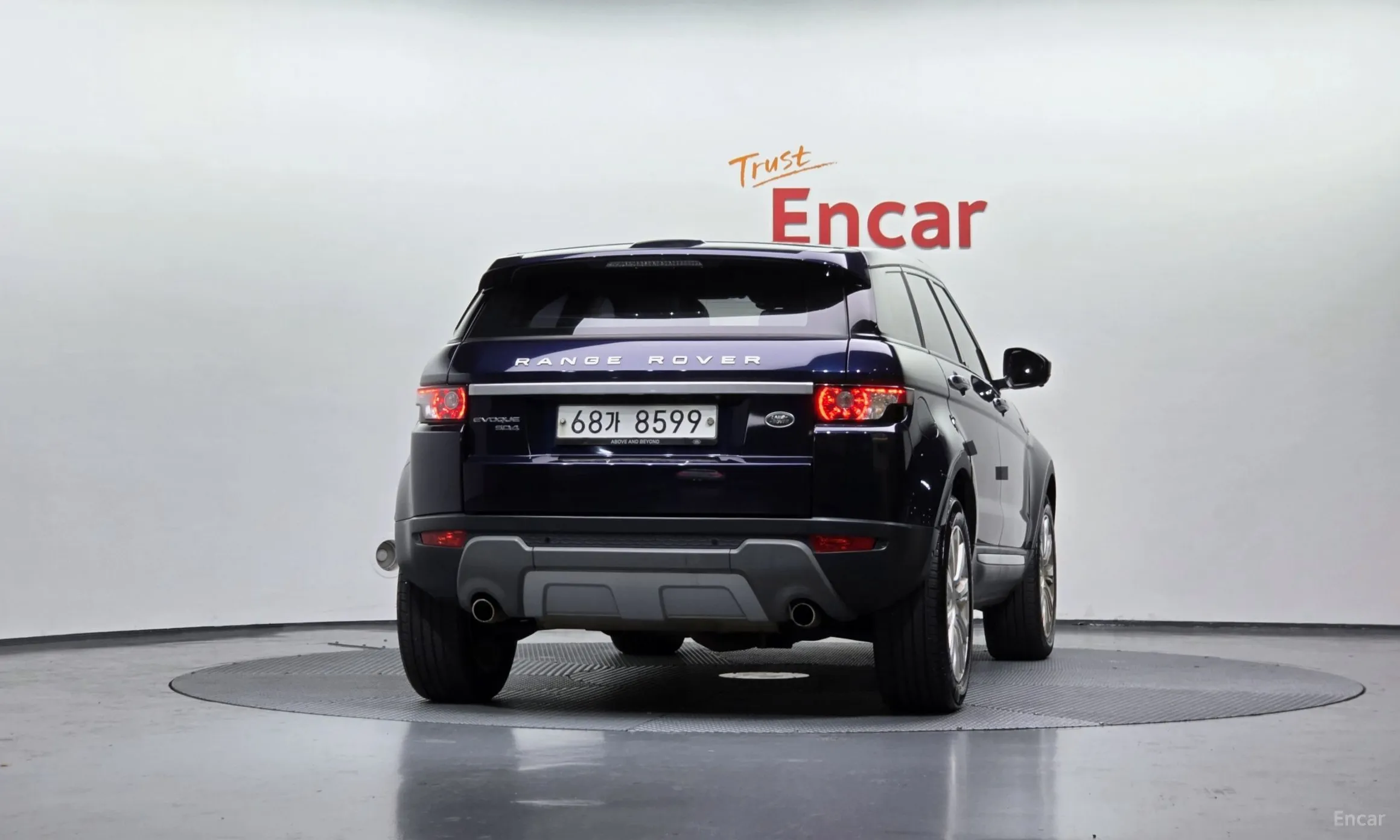 Land Rover Range Rover Evoque превью 4