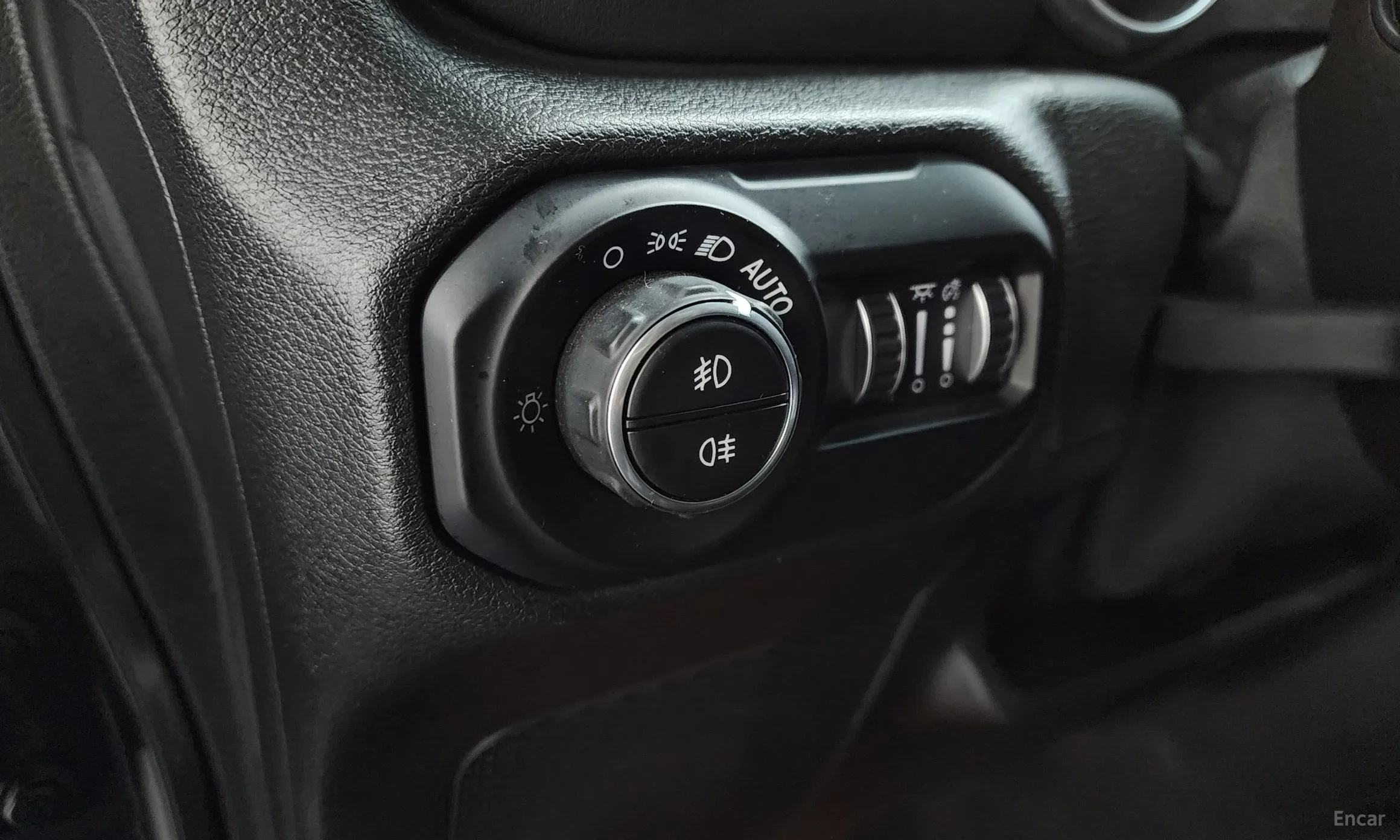 Jeep Wrangler (JL) превью 14