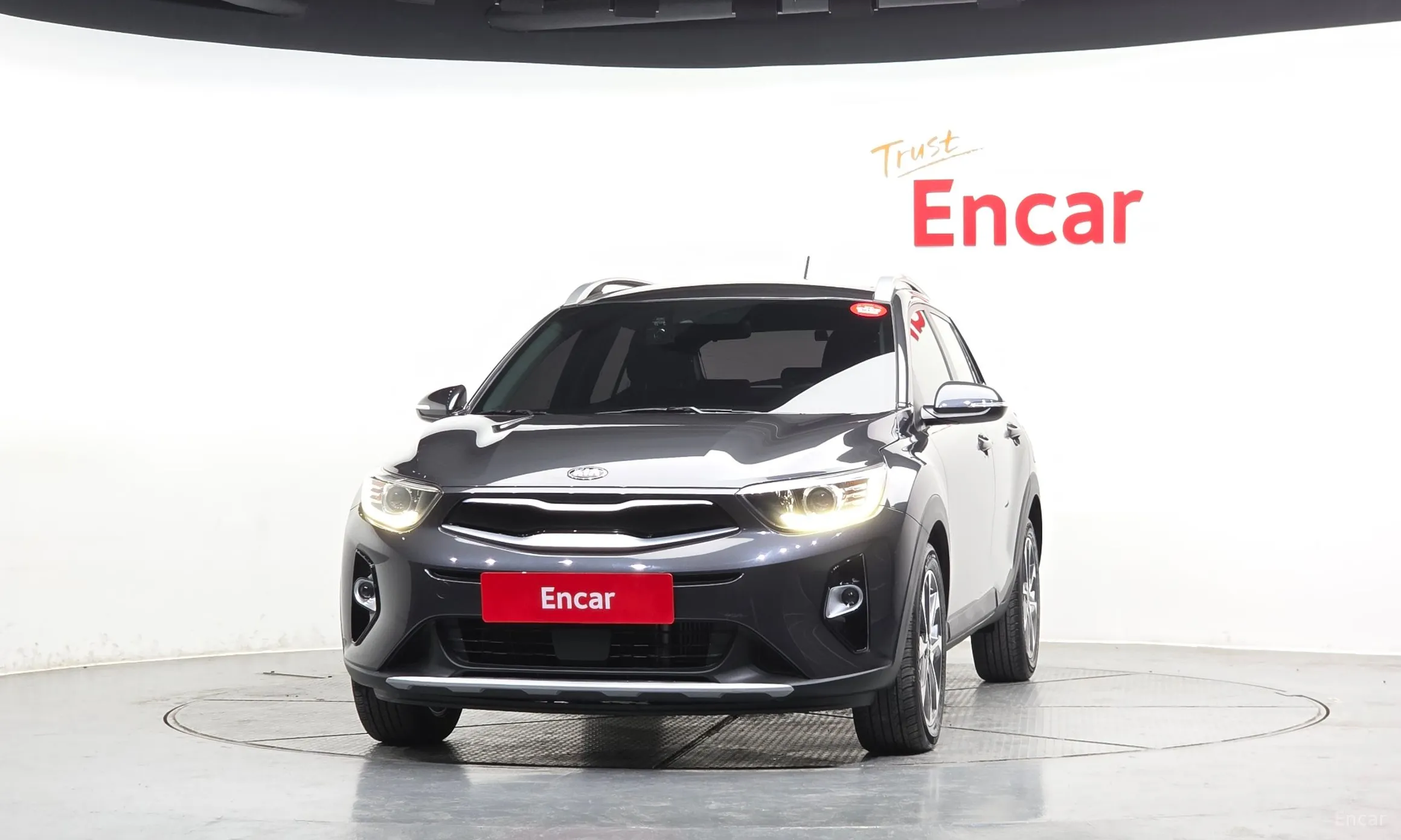 Kia Stonic превью 3