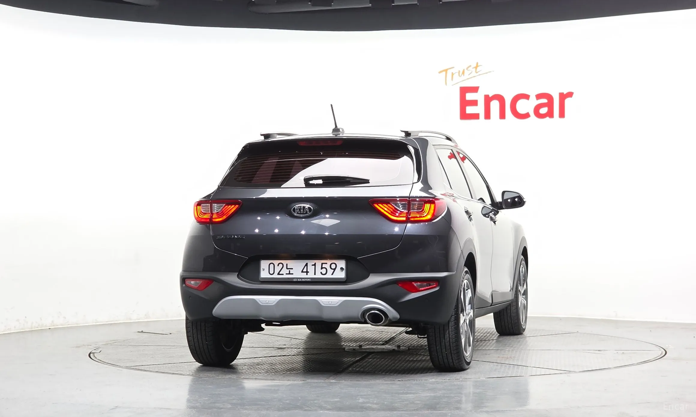 Kia Stonic превью 4