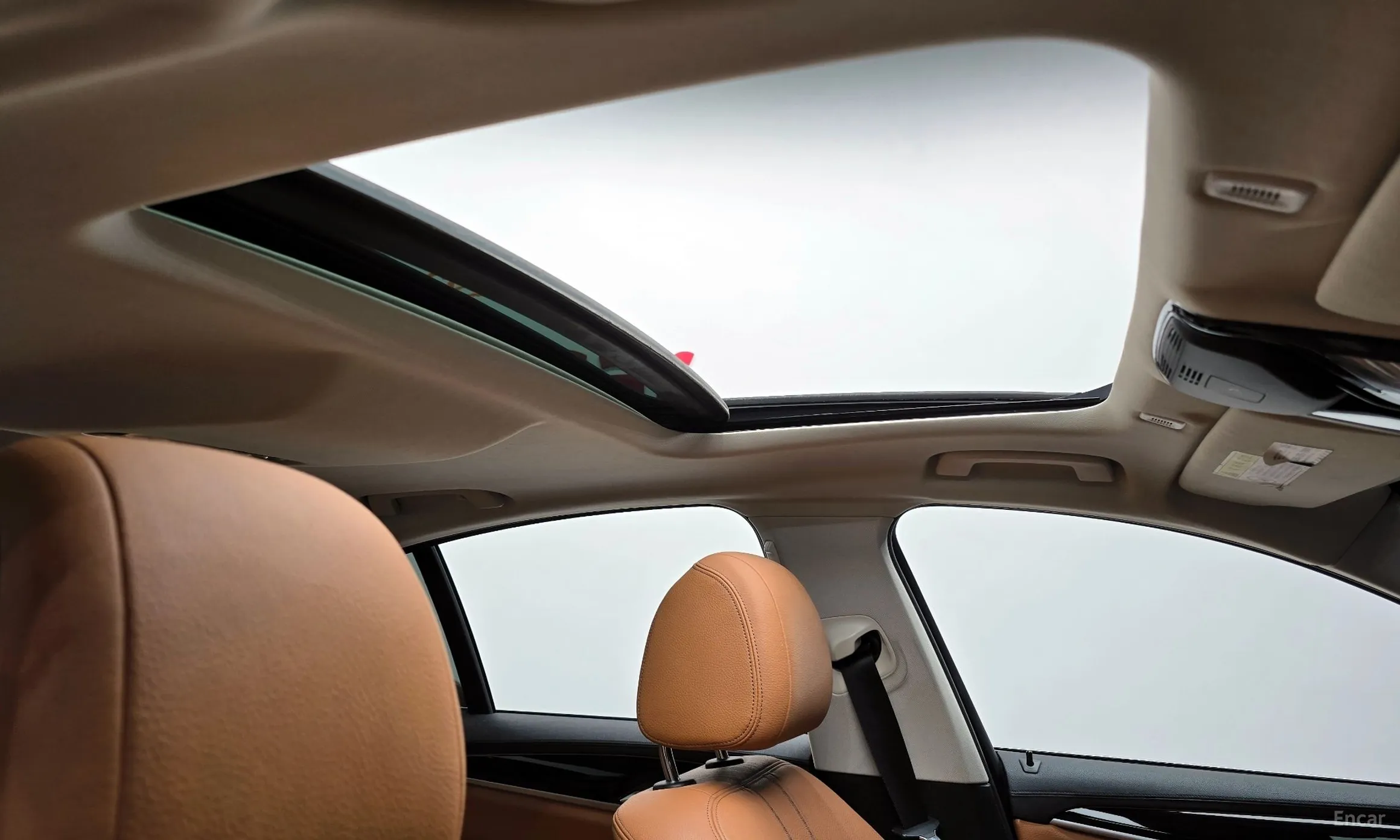 BMW 5 Series (G30) превью 20