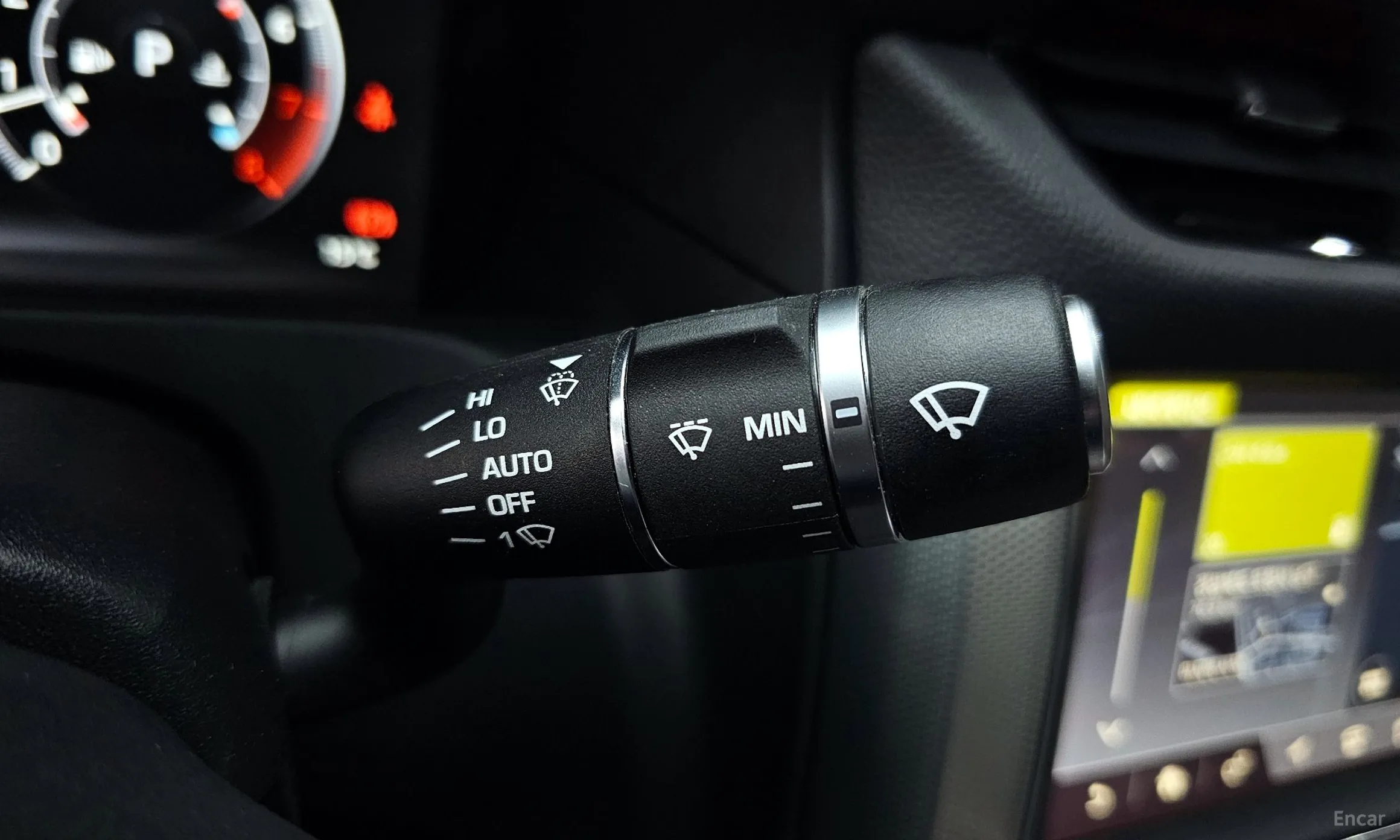 Jaguar XF (x260) превью 16