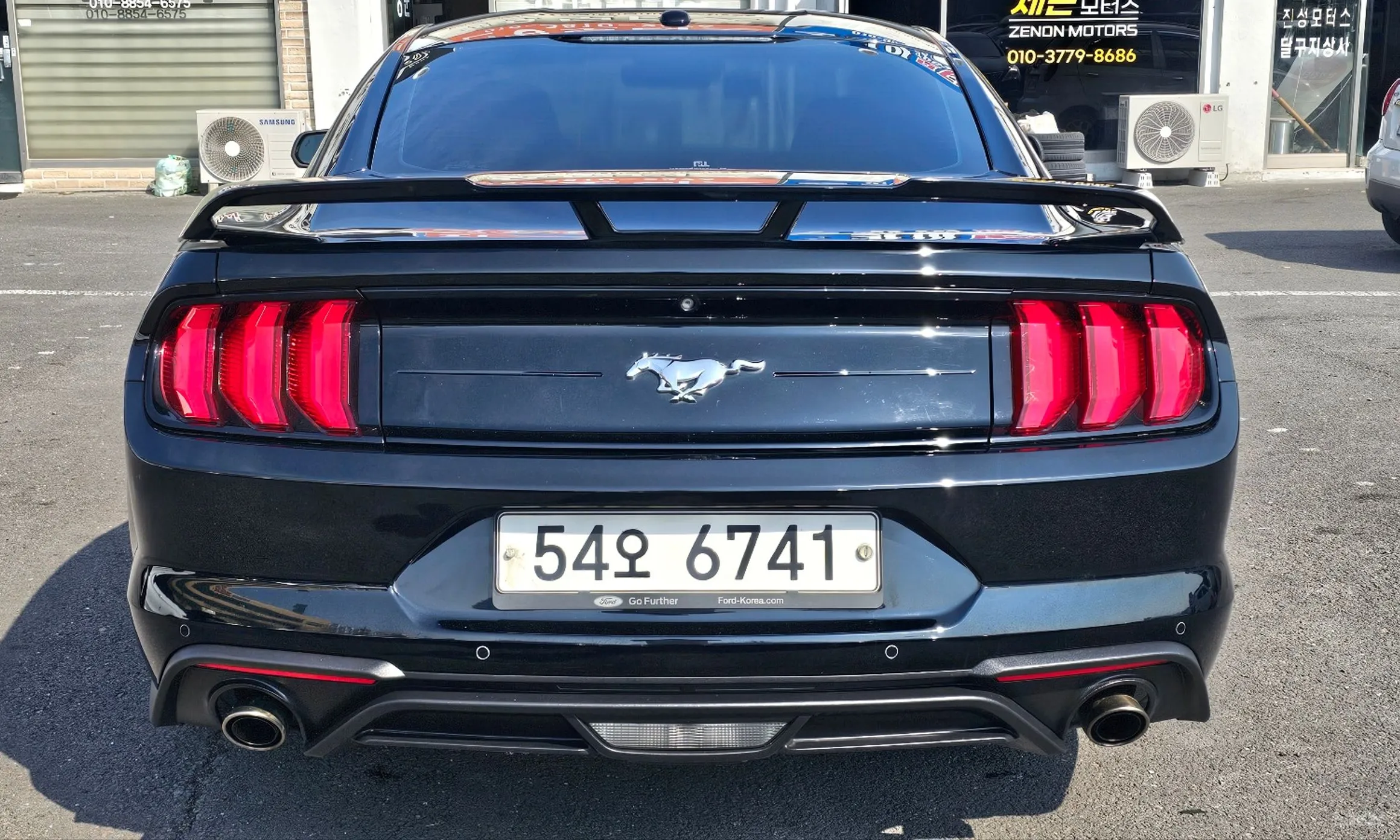 Ford Mustang превью 4