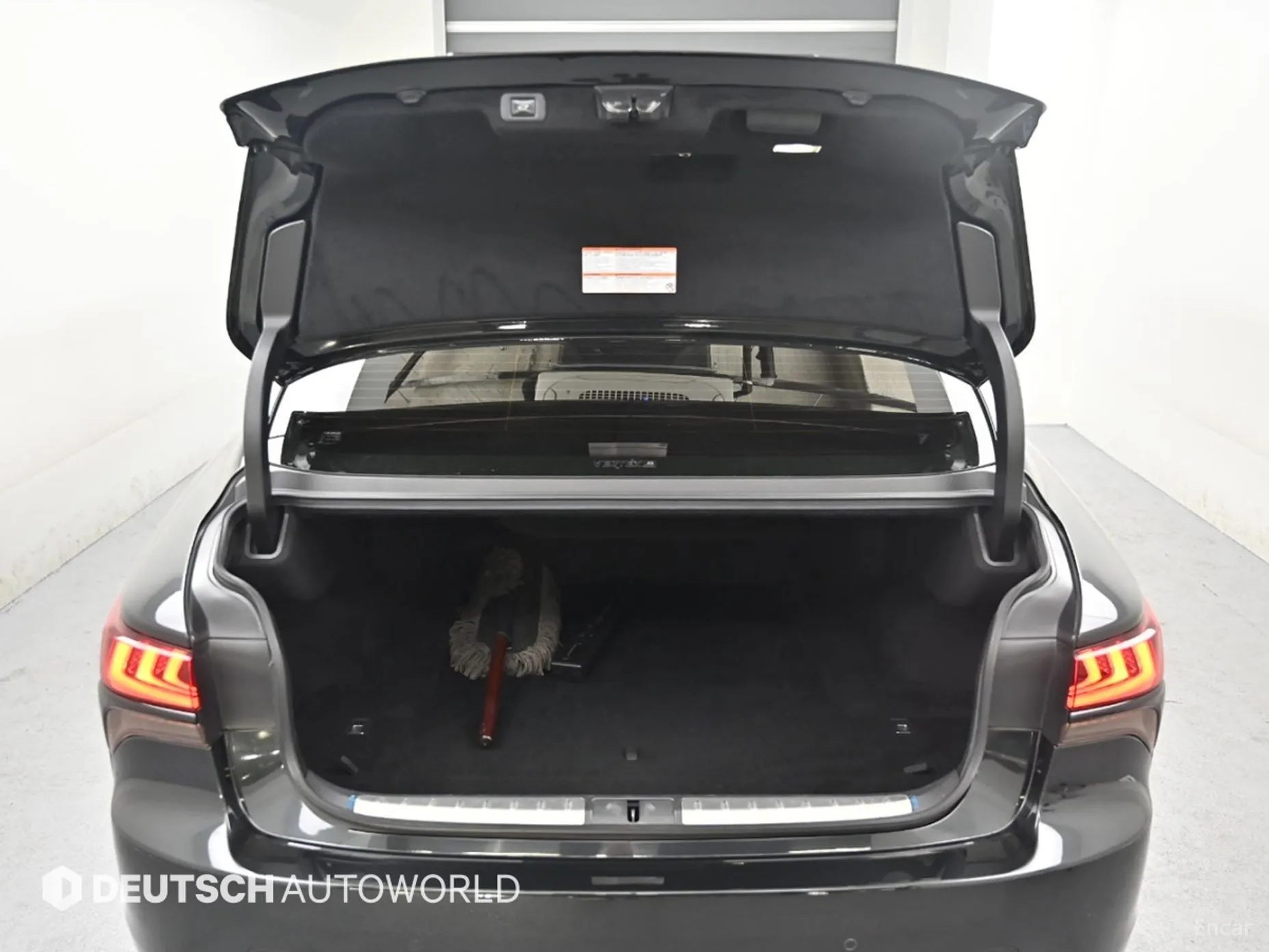 Lexus LS500 5th Generation превью 19