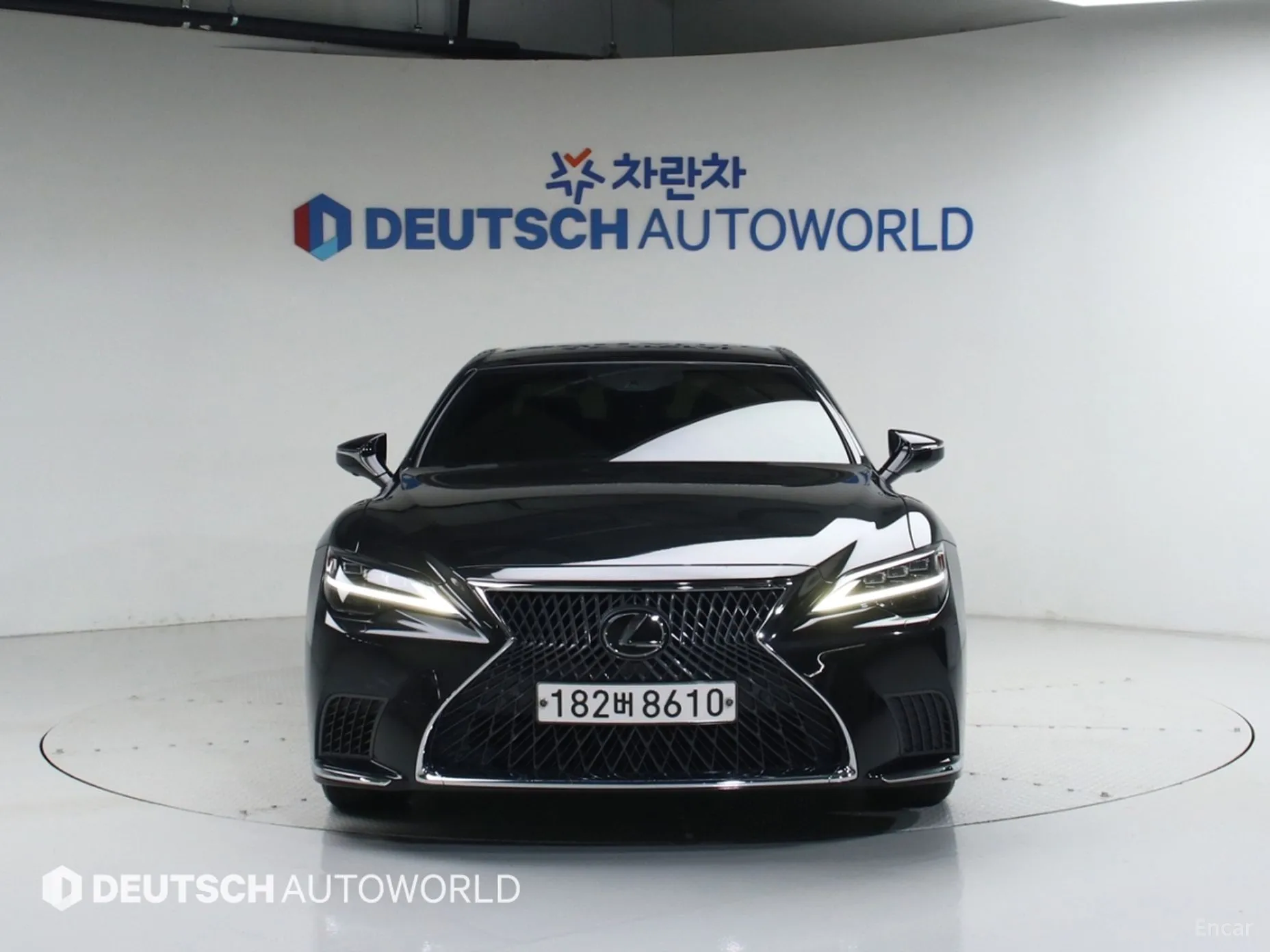 Lexus LS500 5th Generation превью 3