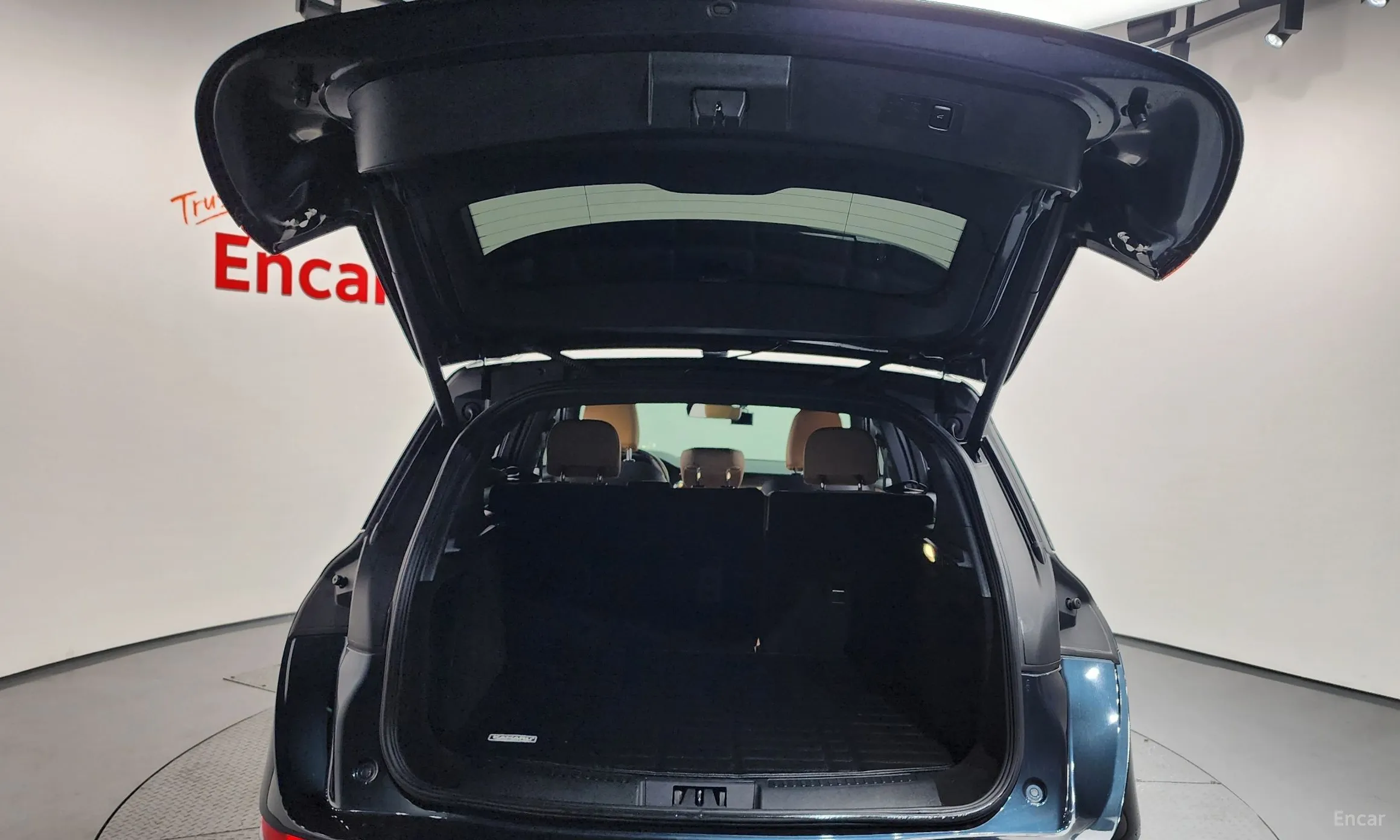 Lincoln Corsair превью 20
