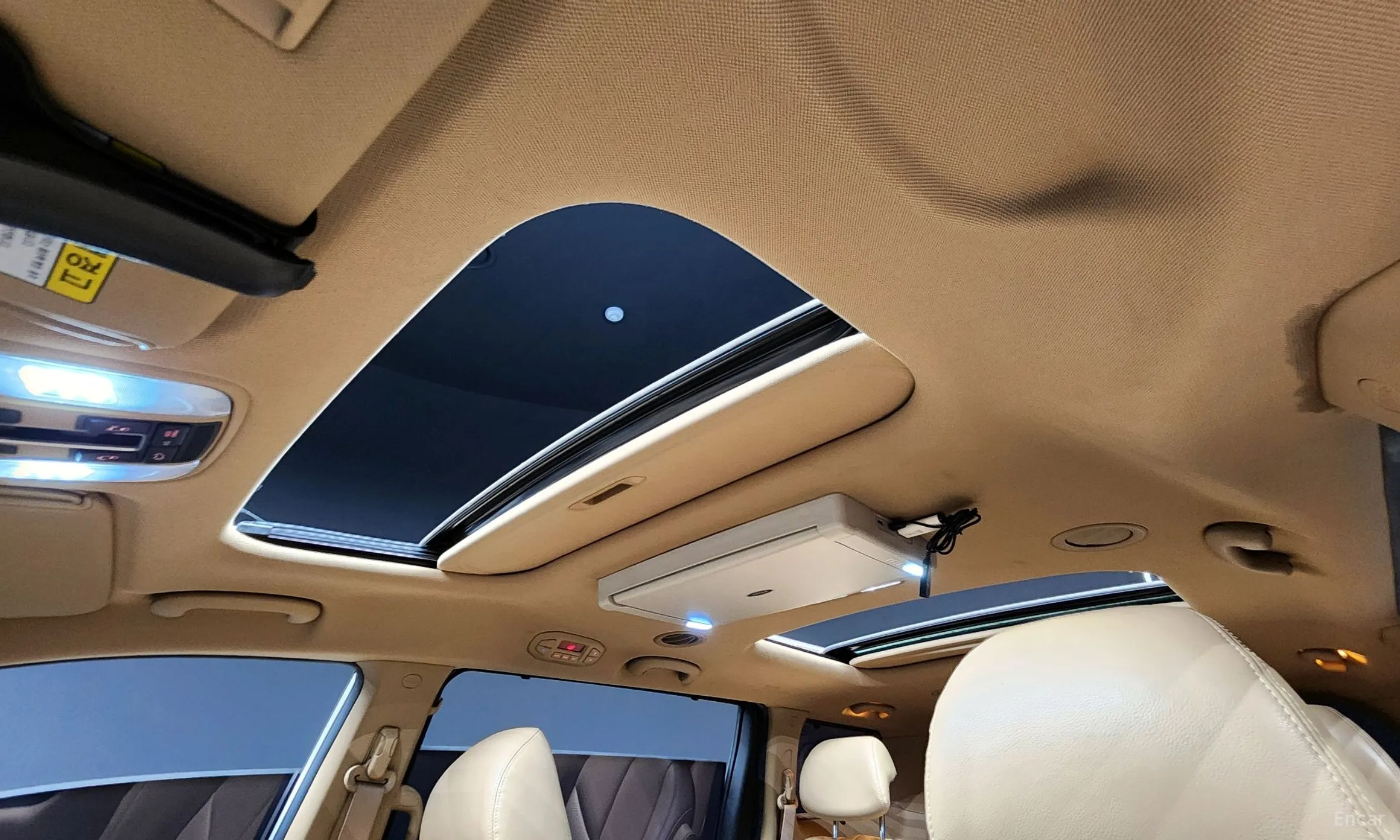 Kia Carnival превью 18