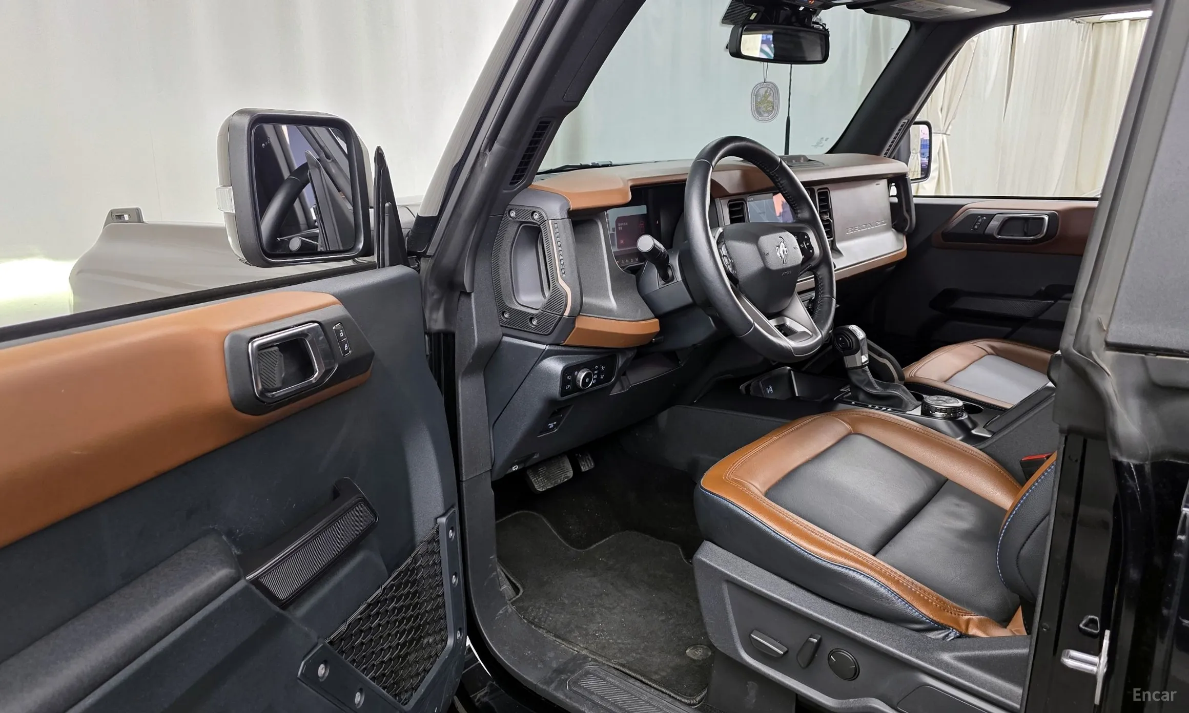 Ford Bronco 6th Generation превью 10