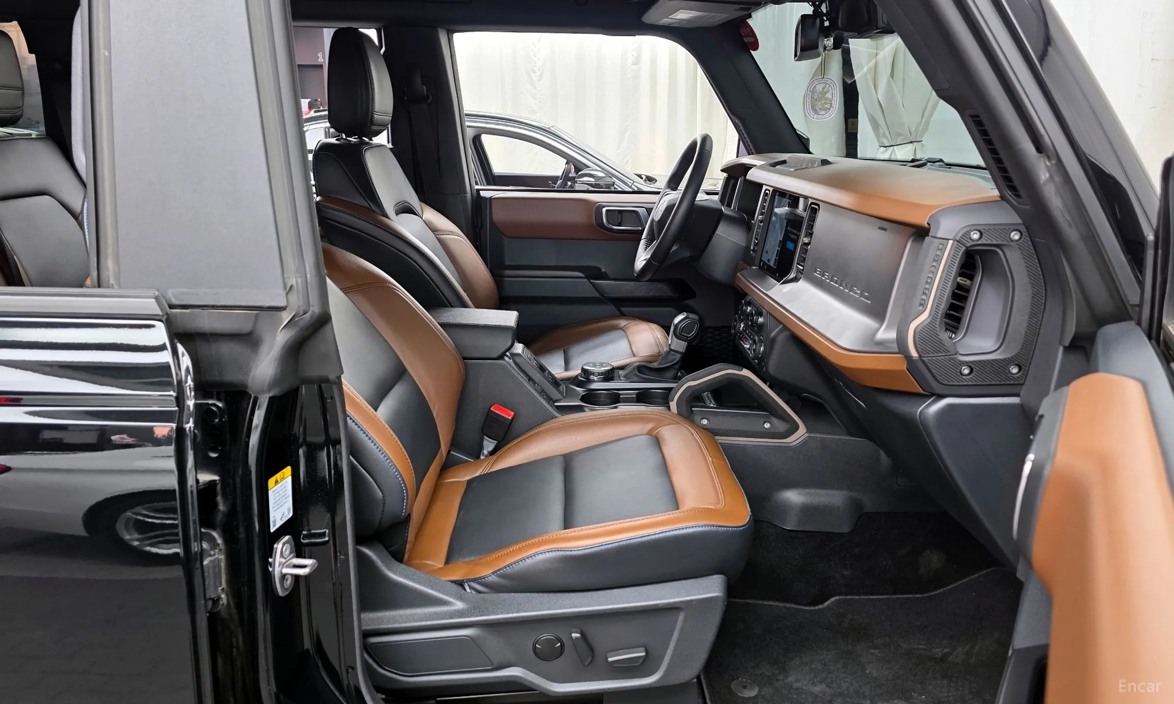 Ford Bronco 6th Generation превью 11