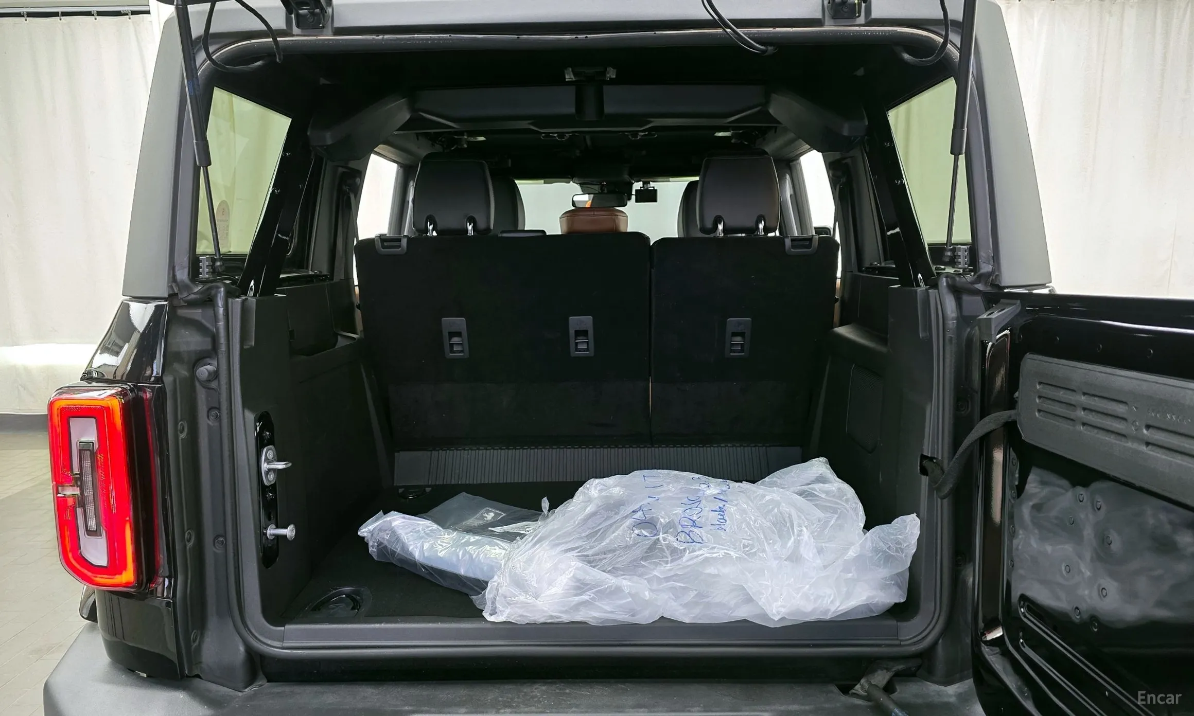 Ford Bronco 6th Generation превью 20