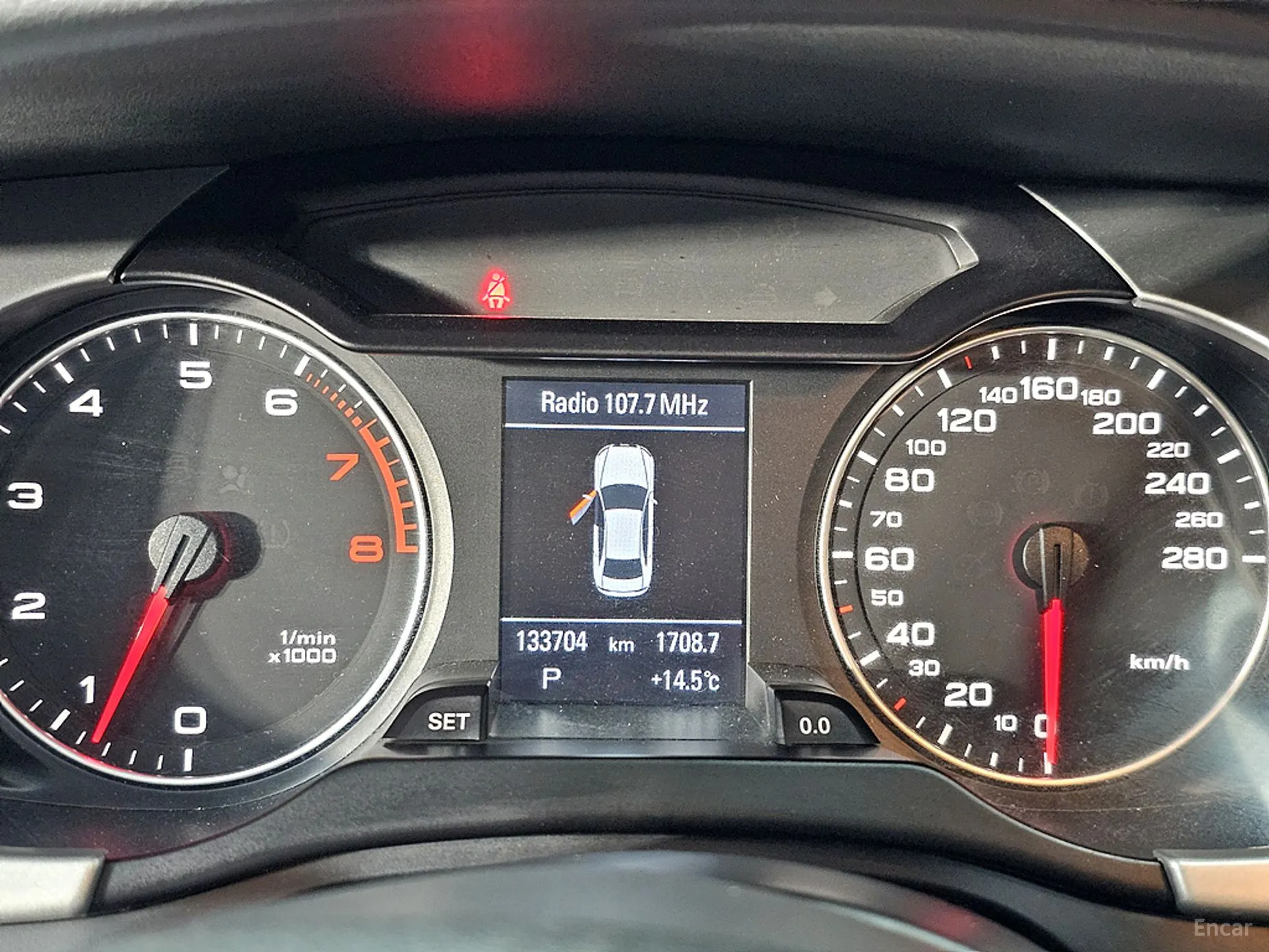 Audi New A4 превью 8