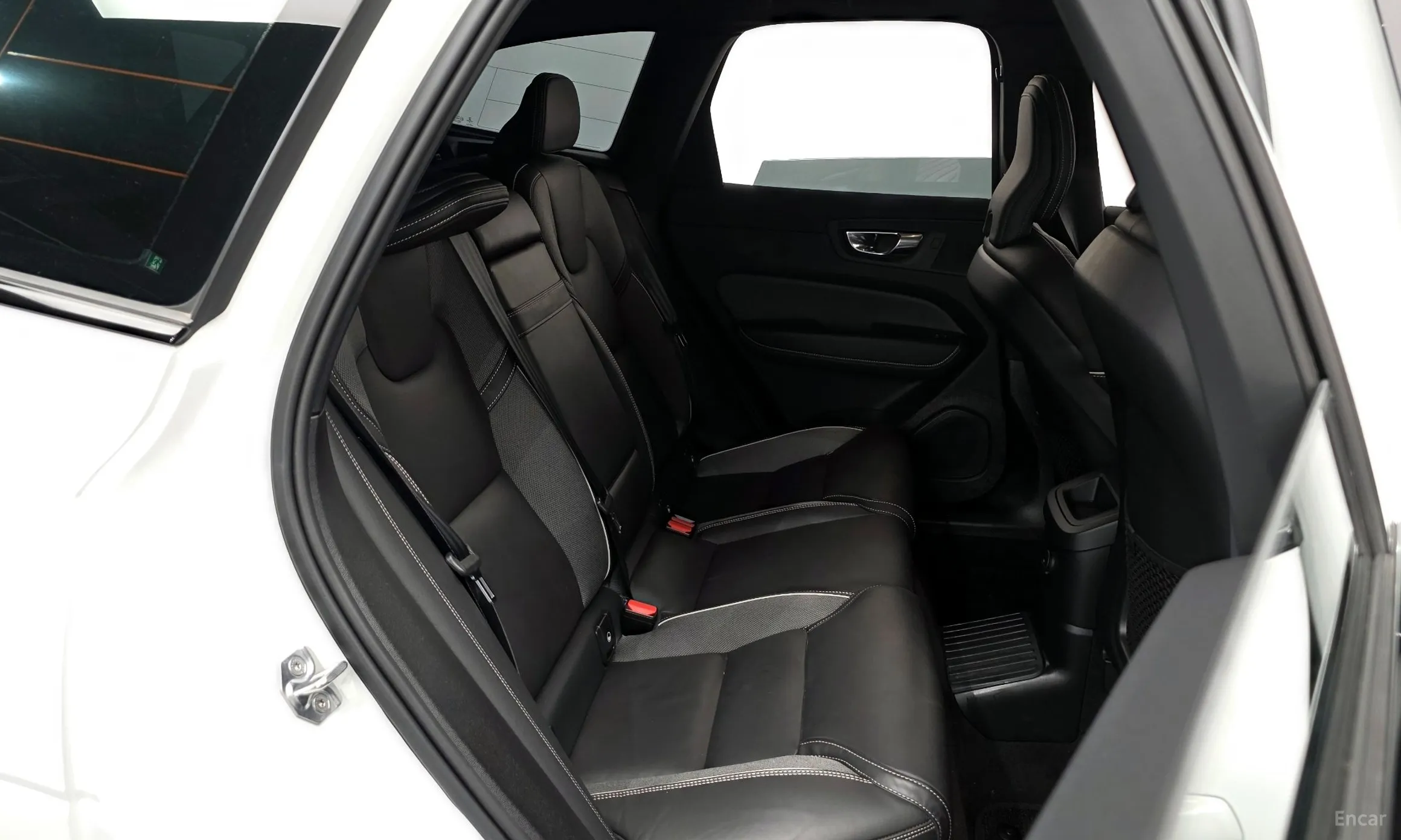 Volvo XC60 Gen 2 превью 12