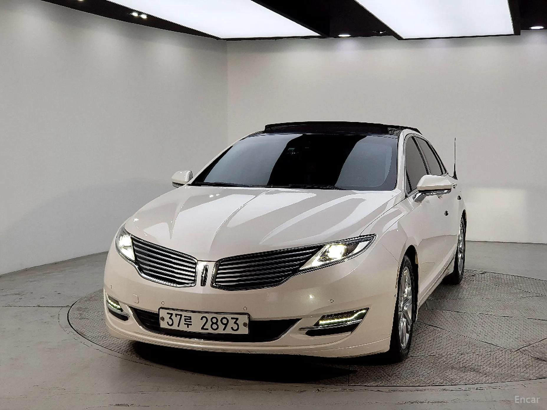 Lincoln New MKZ превью 2