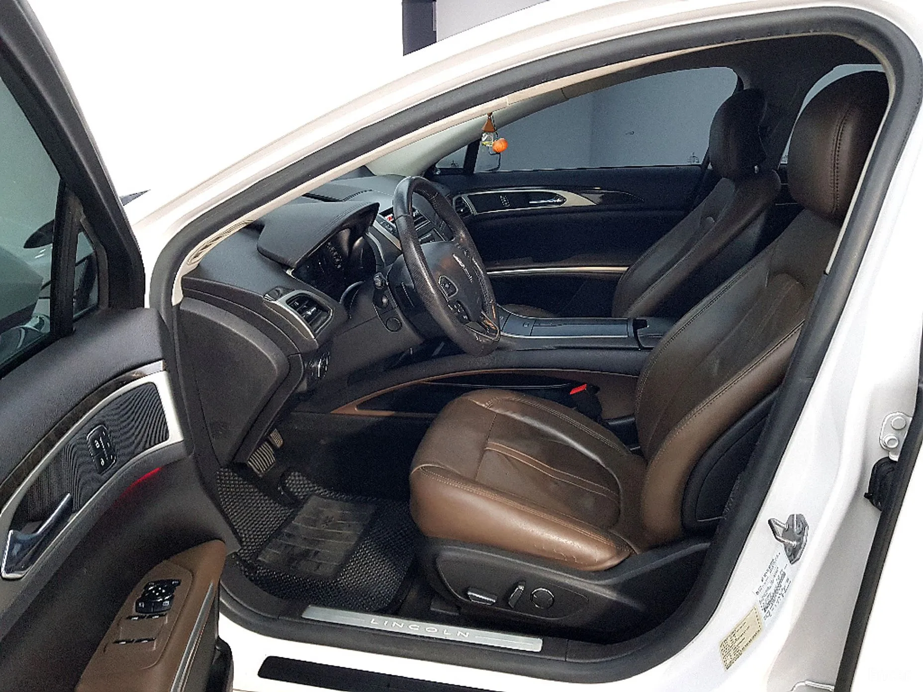 Lincoln New MKZ превью 8