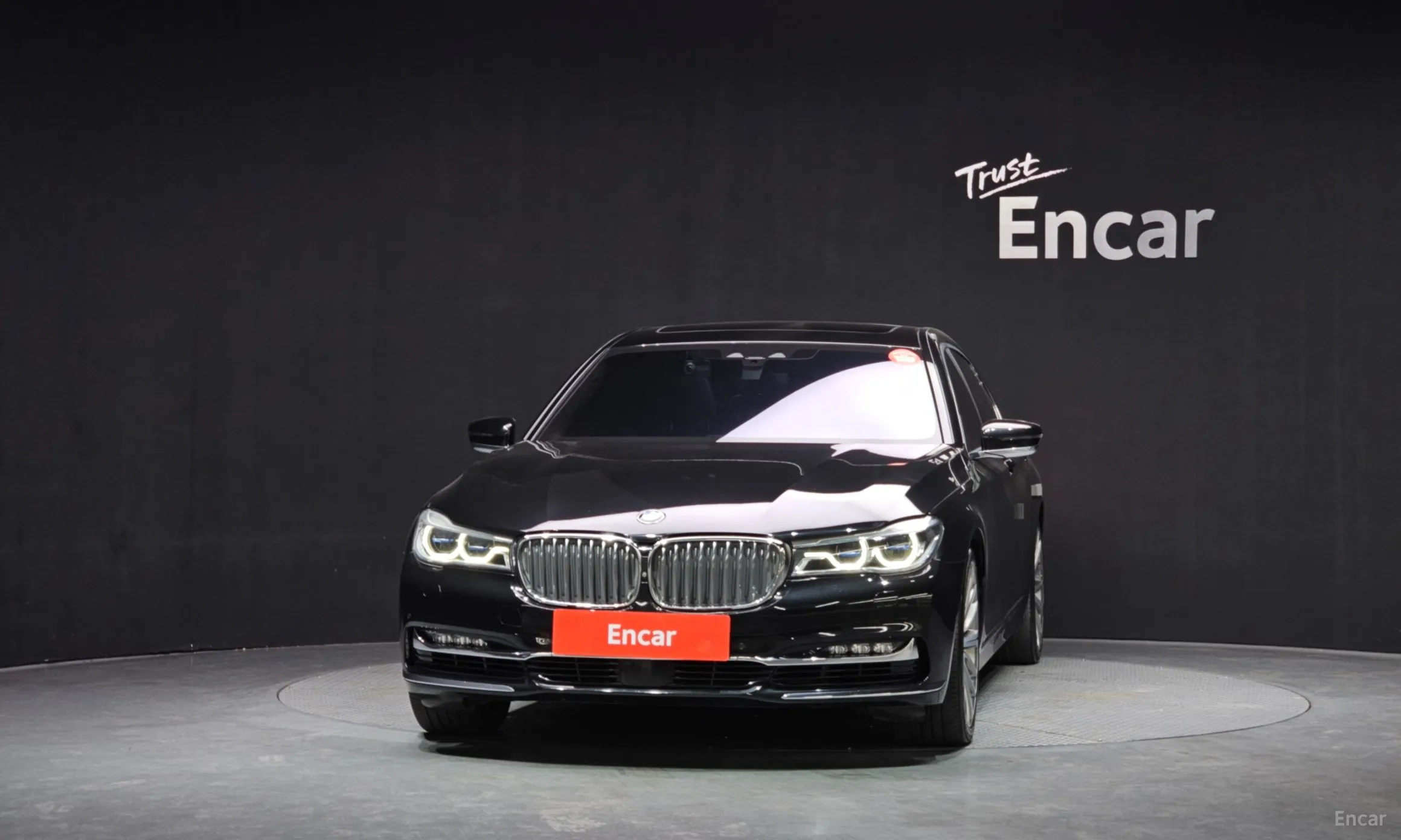 BMW 7 Series (G11) превью 3