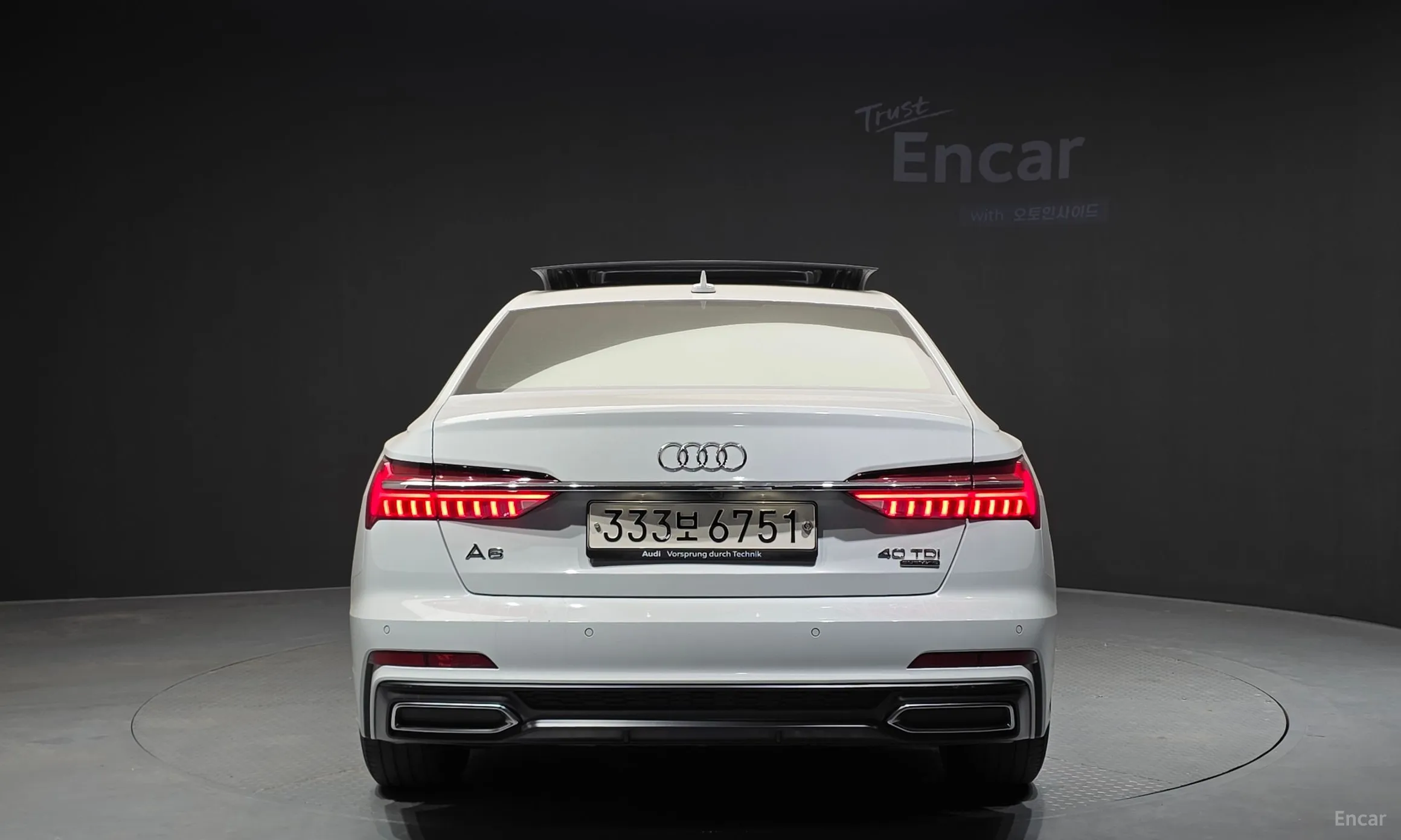 Audi A6 (C8) превью 4