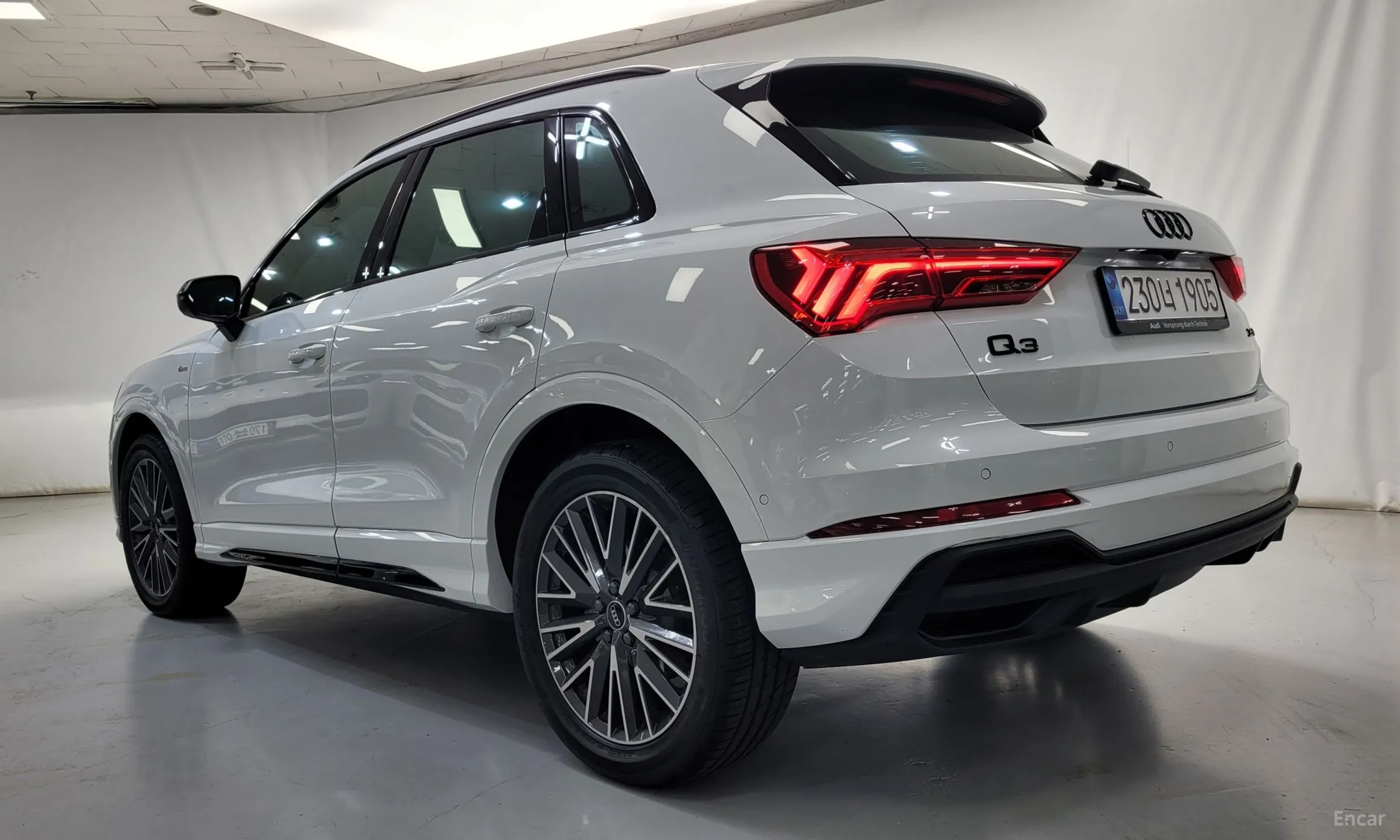 Audi Q3 (F3) превью 20