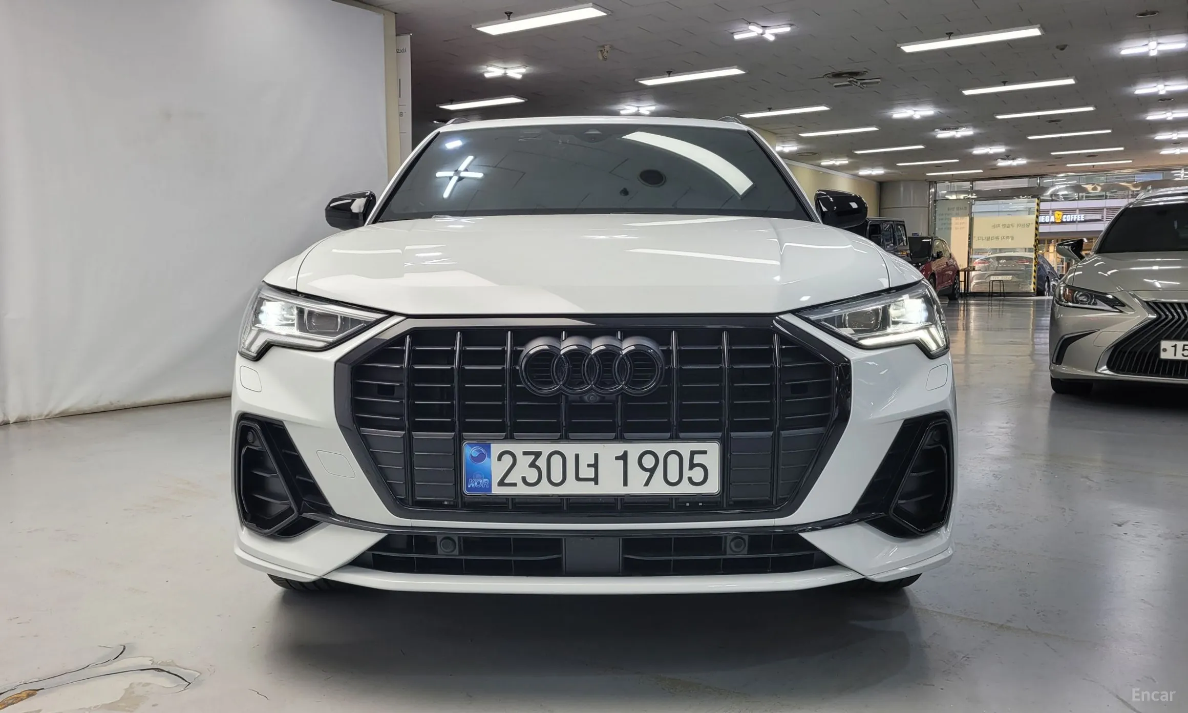 Audi Q3 (F3) превью 3