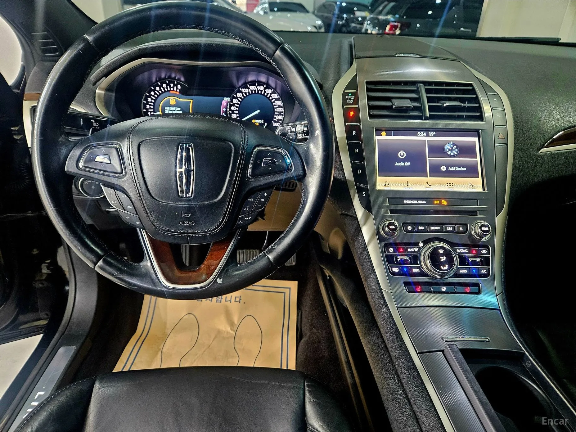 Lincoln New MKZ превью 10