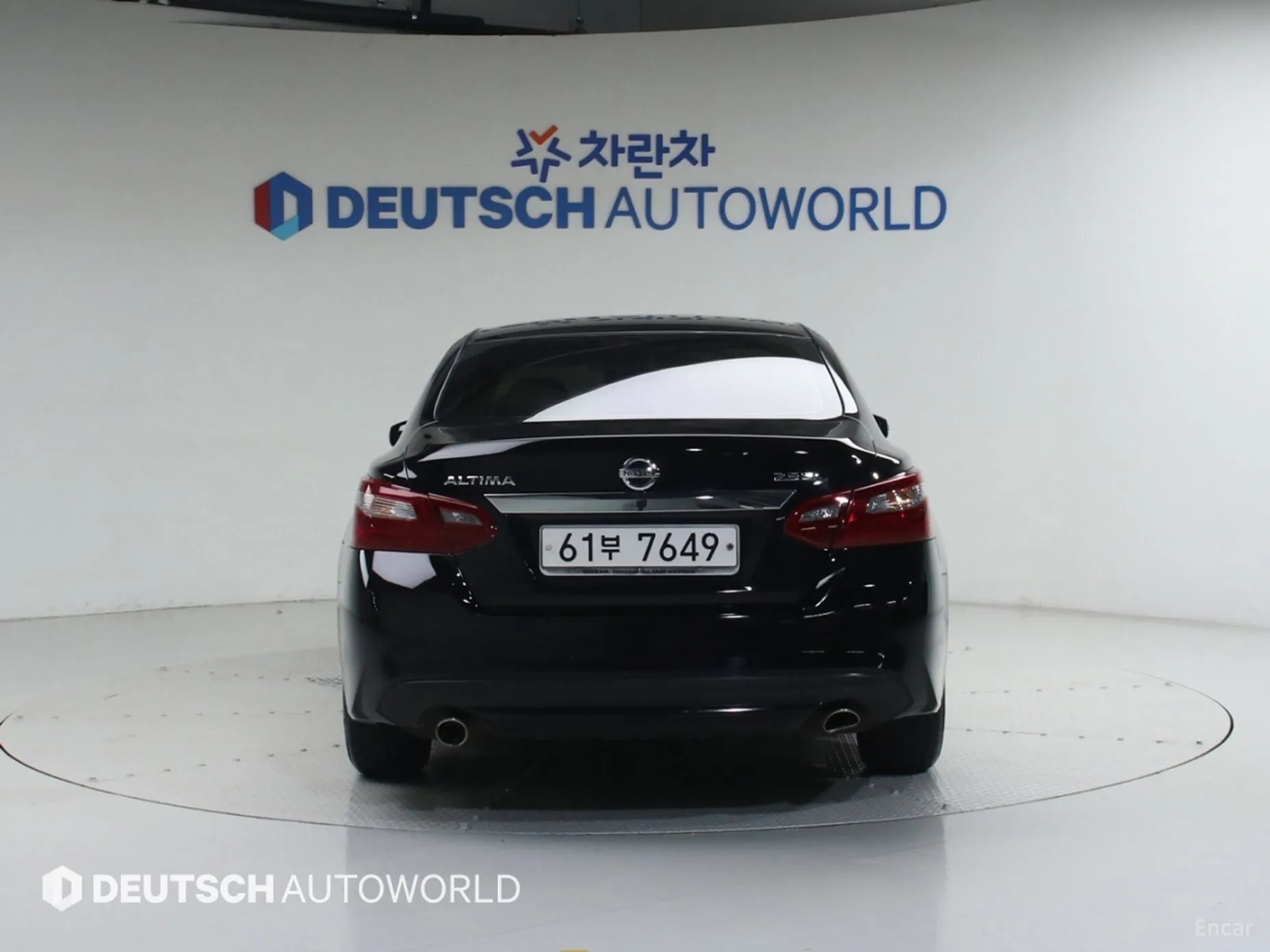 Nissan Altima превью 4