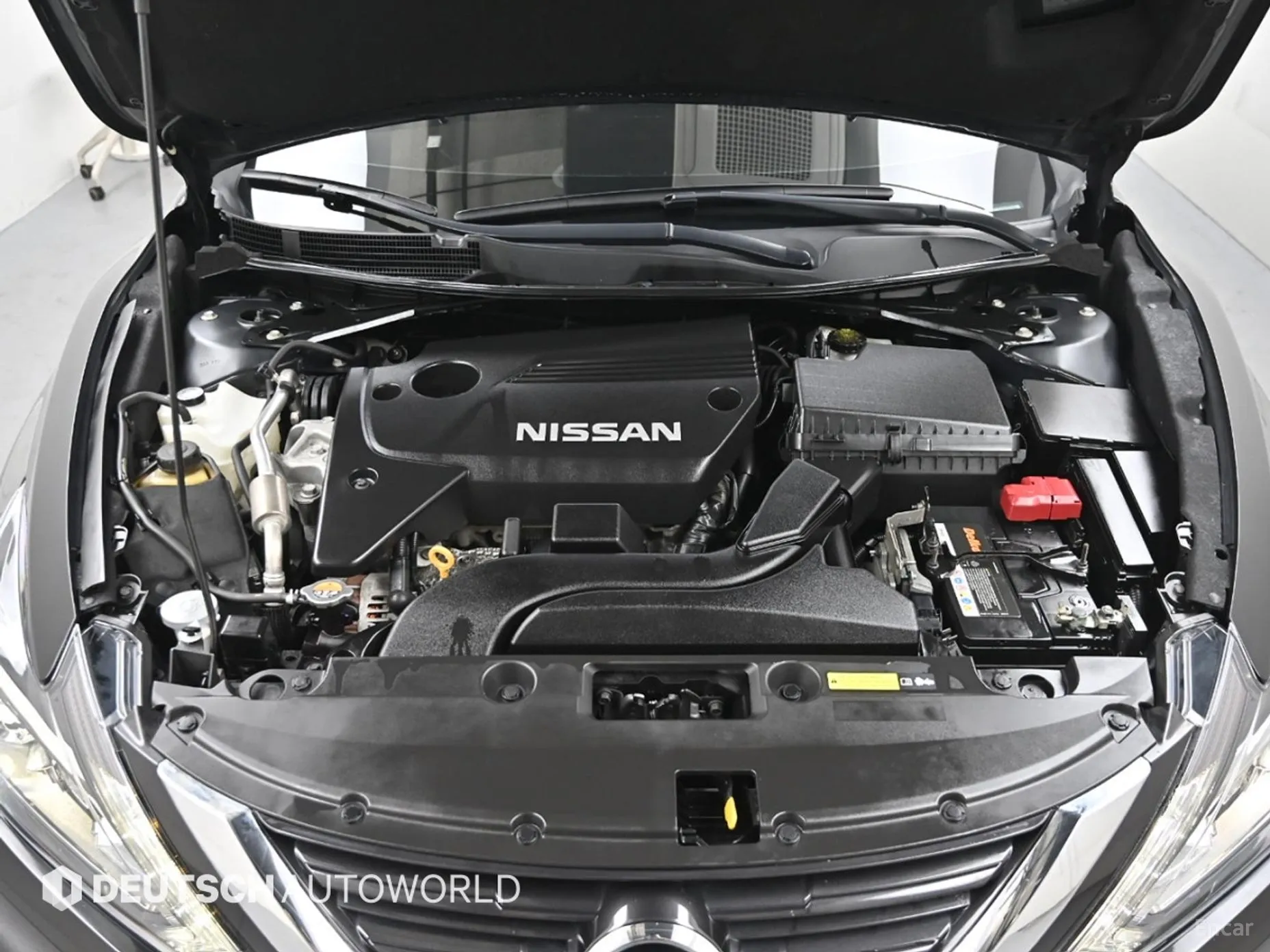 Nissan Altima превью 6