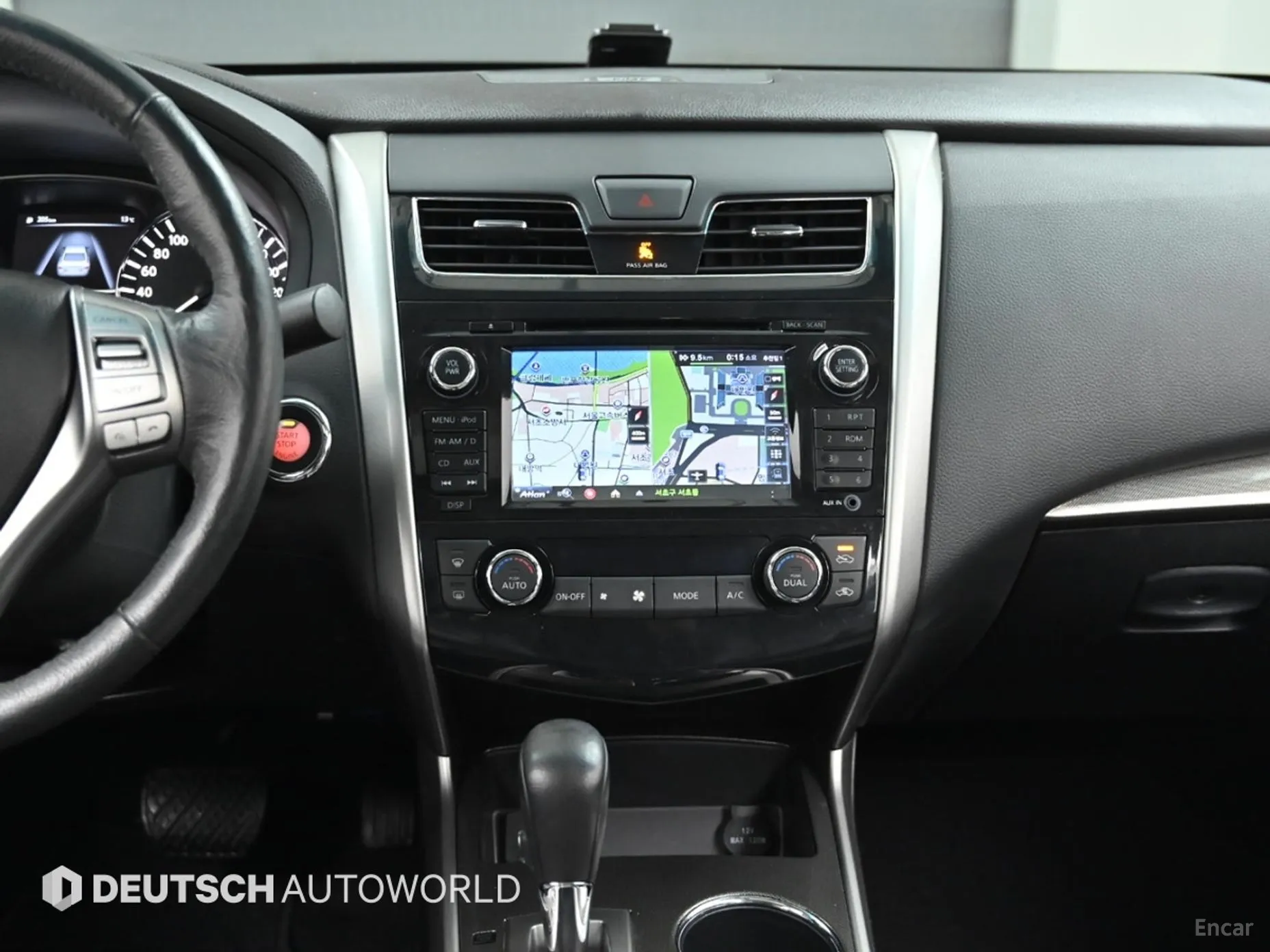 Nissan Altima превью 14