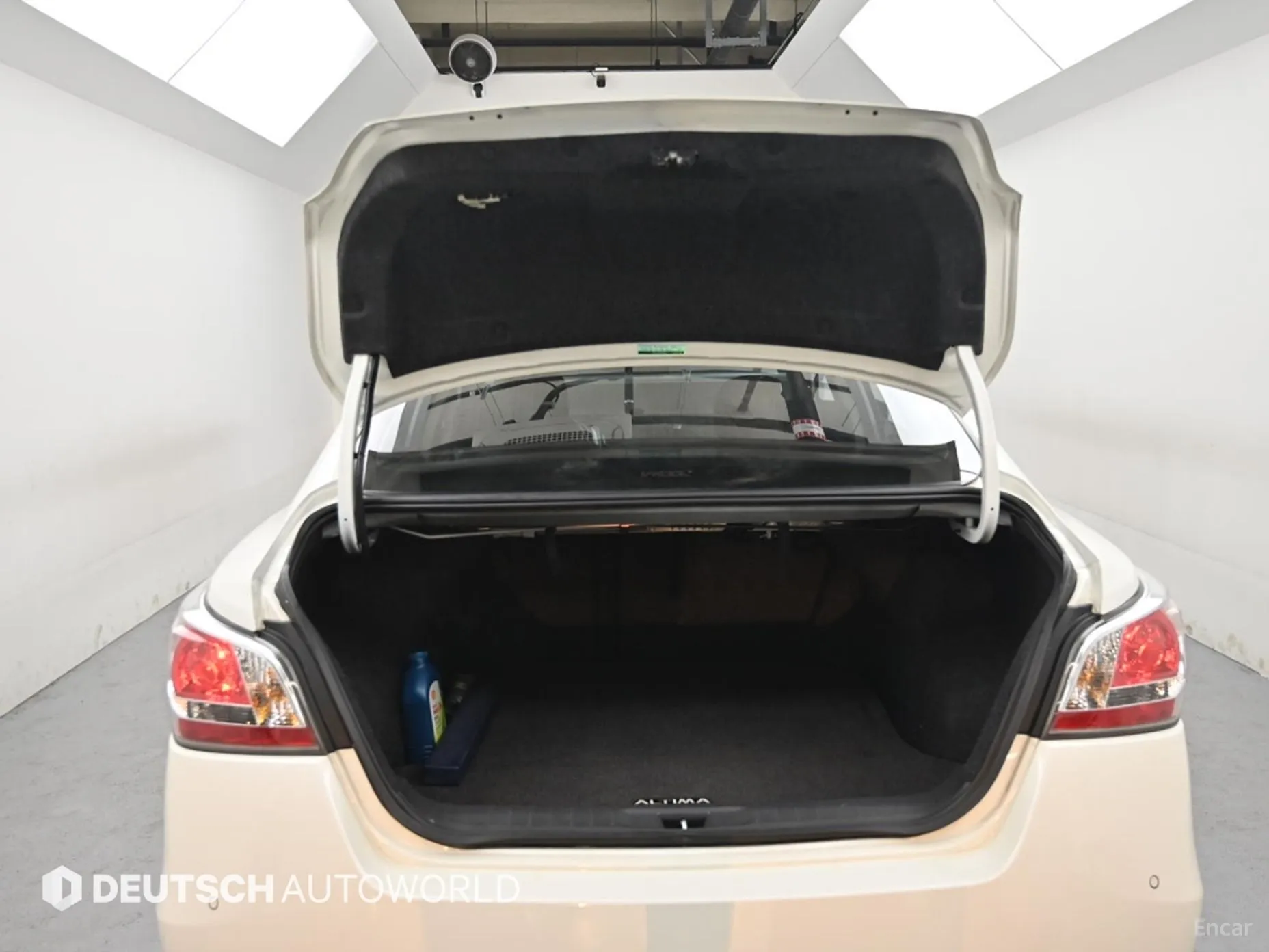 Nissan Altima превью 19
