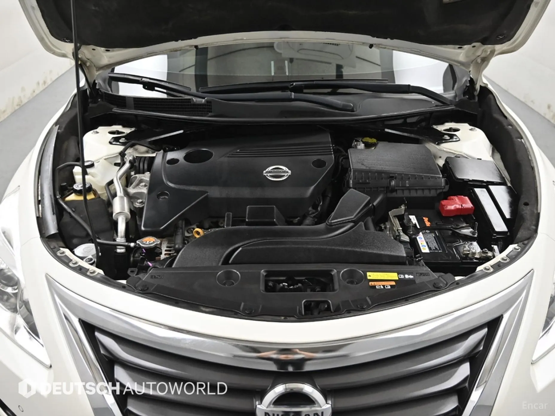 Nissan Altima превью 6