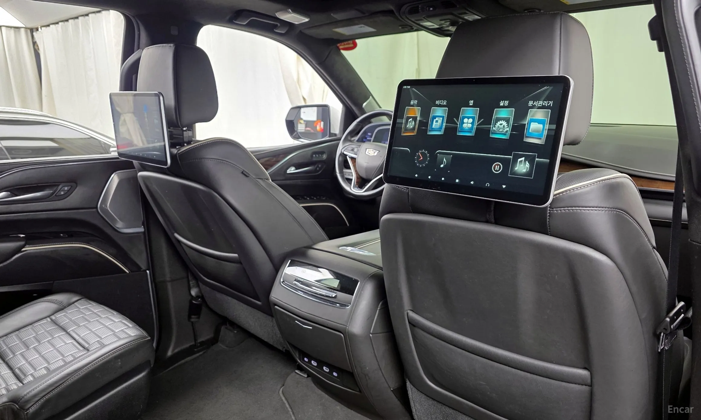 Cadillac Escalade 5th Generation превью 18