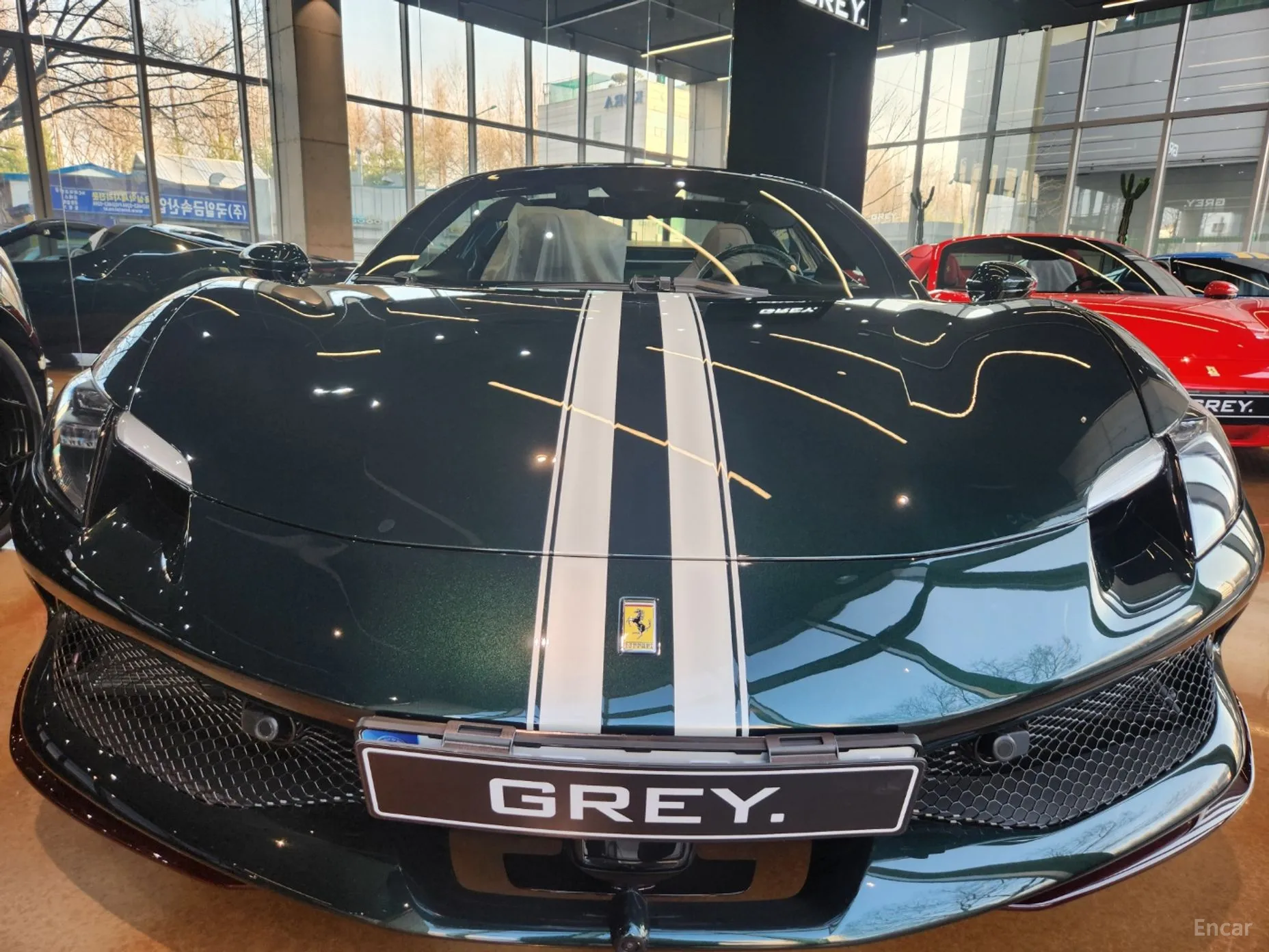 Ferrari 296 GTS превью 5