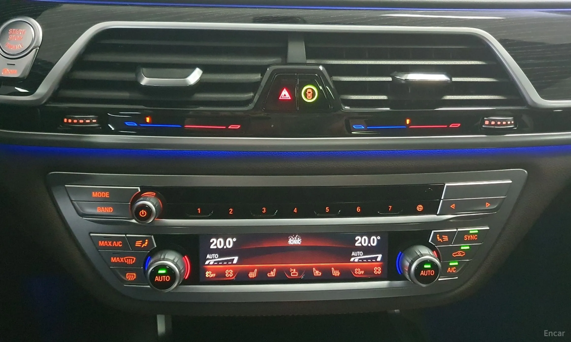 BMW 7 Series (G11) превью 14