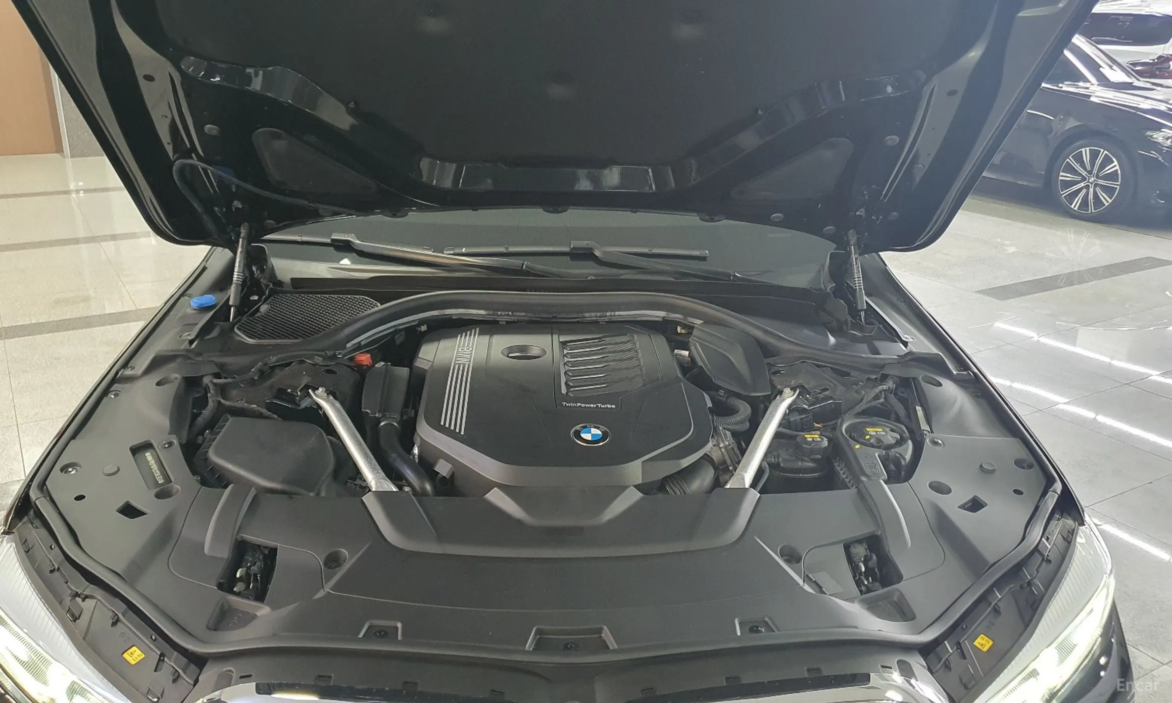 BMW 7 Series (G11) превью 6
