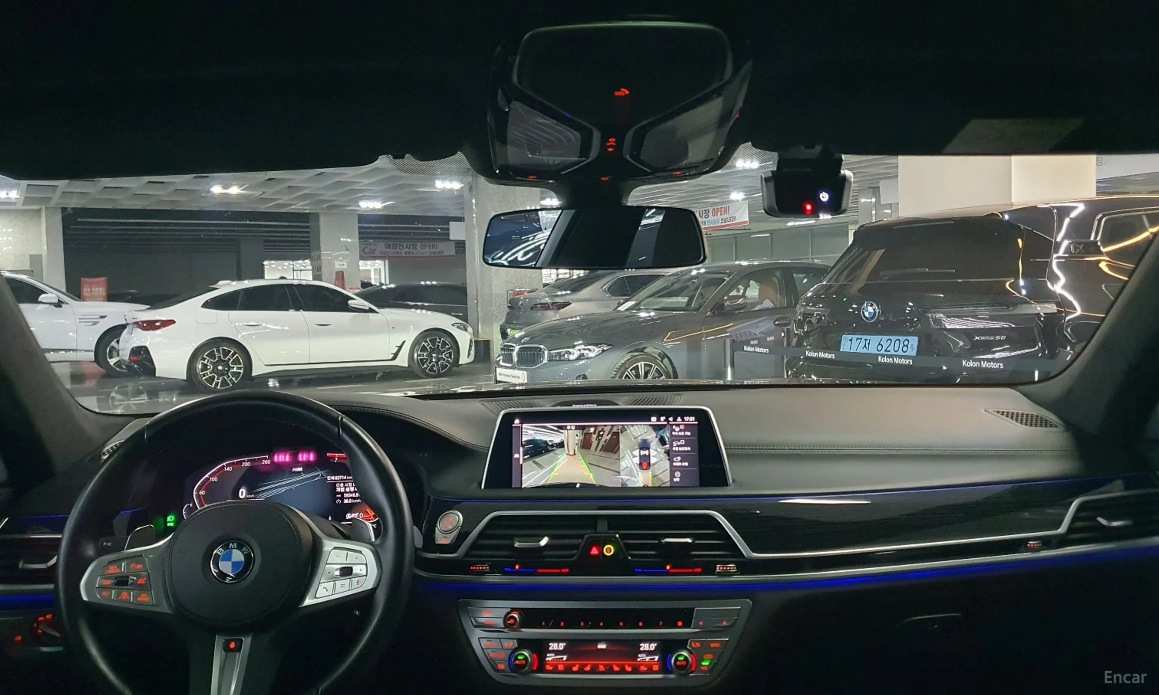 BMW 7 Series (G11) превью 7