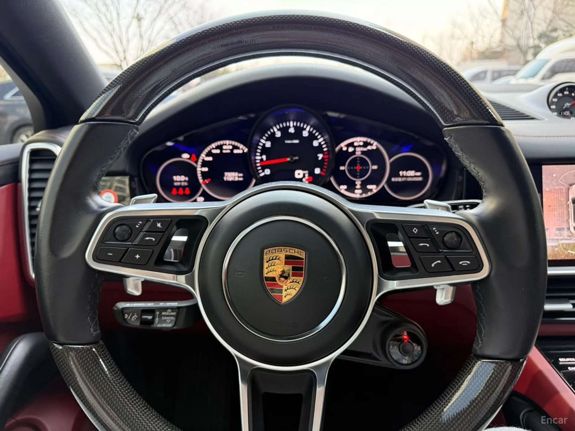 Porsche Cayenne (PO536) превью 13