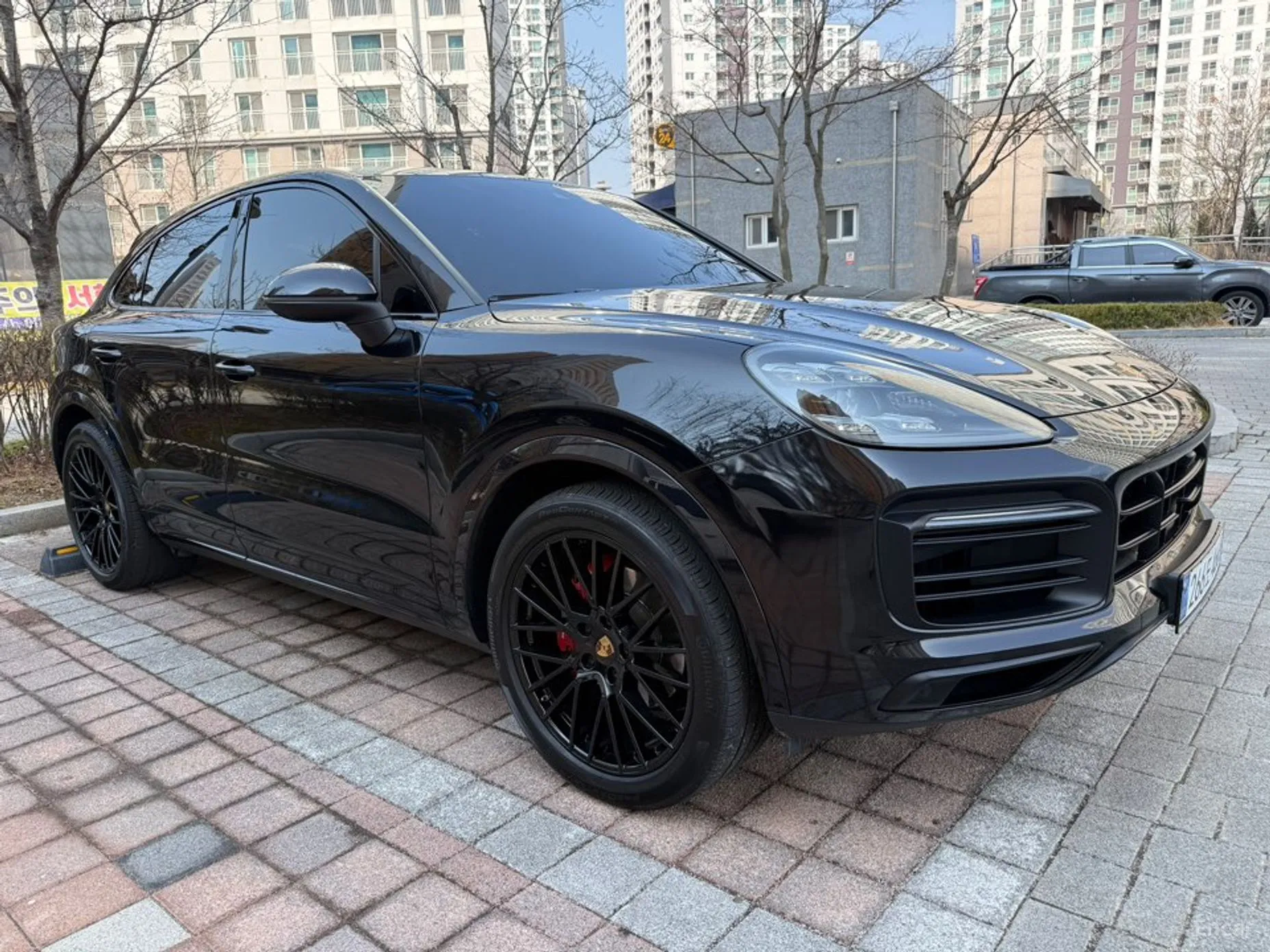 Porsche Cayenne (PO536) превью 3