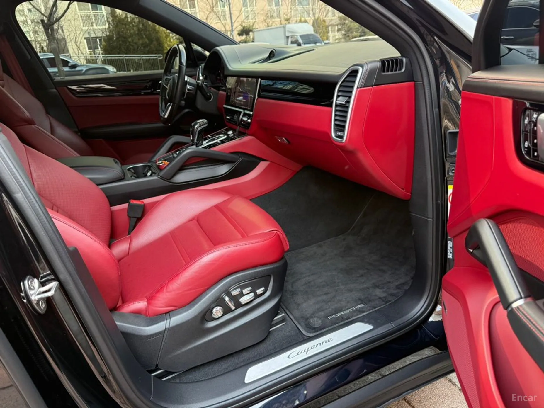 Porsche Cayenne (PO536) превью 8