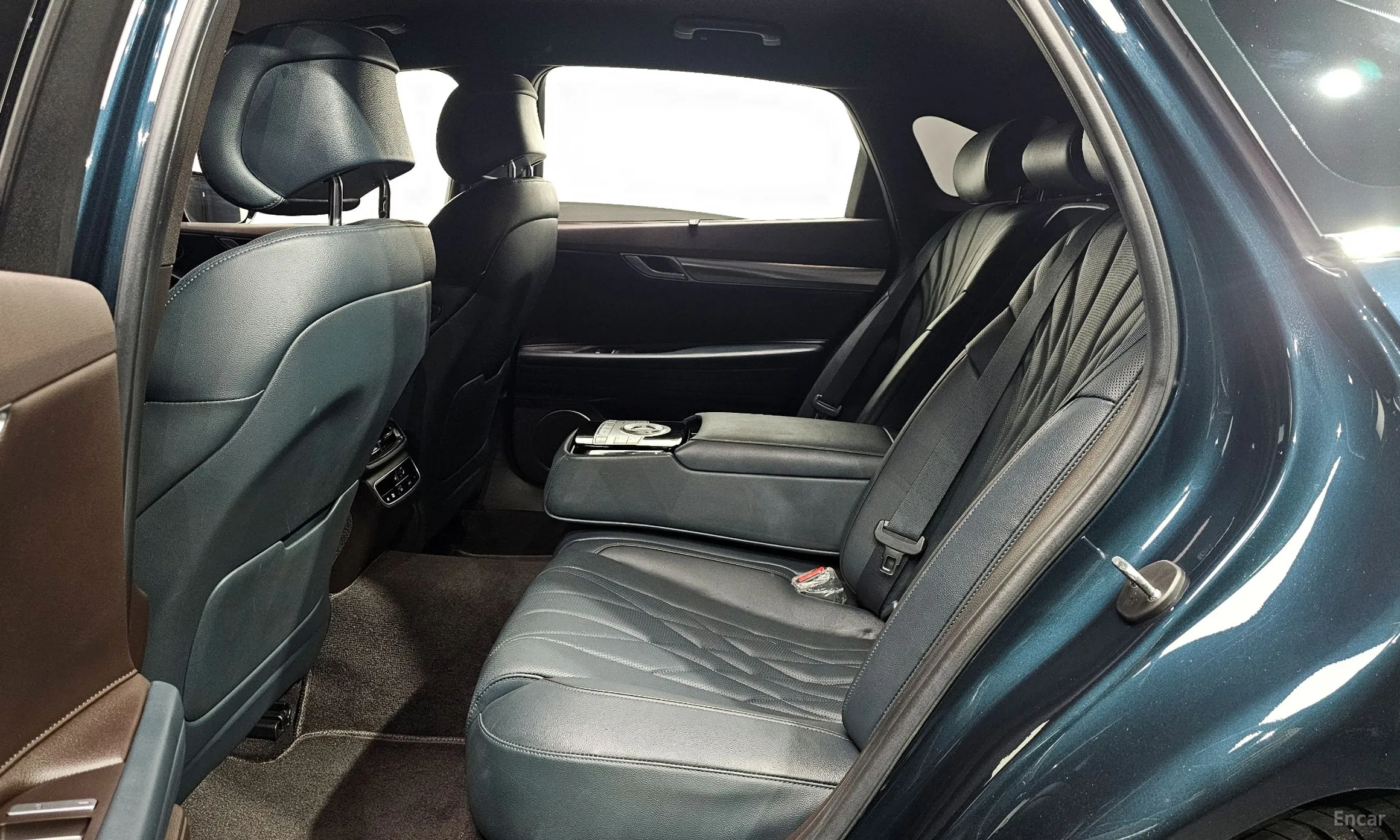 Genesis G80 (RG3) превью 12