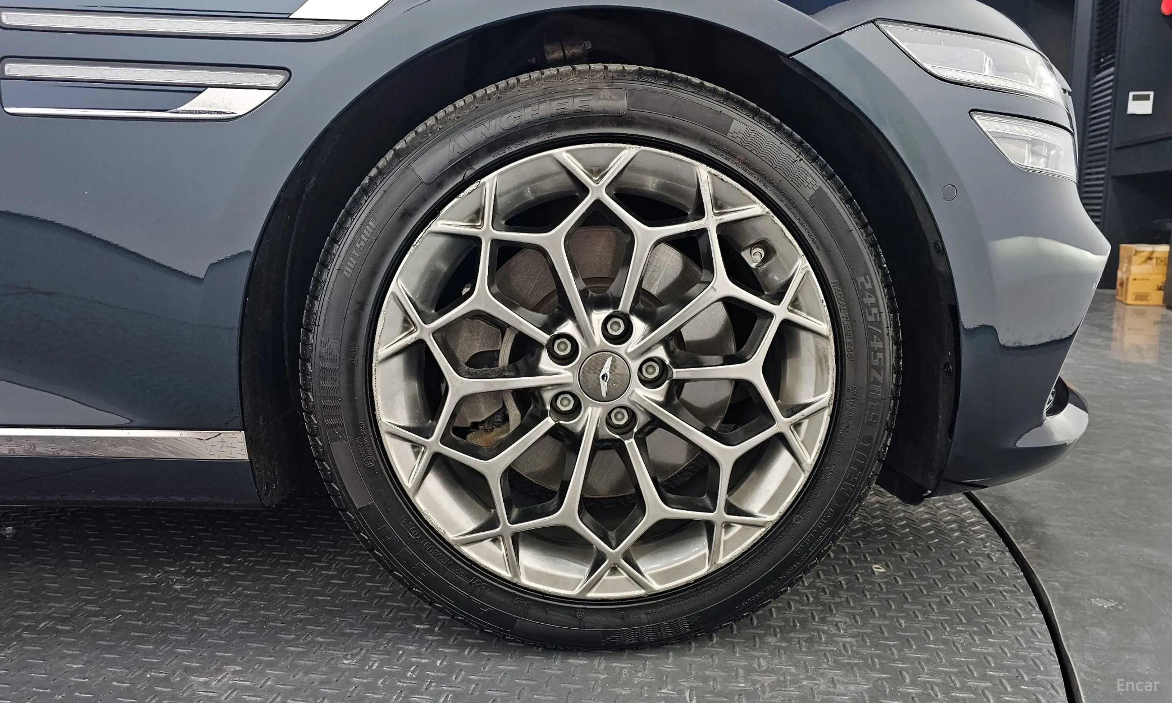 Genesis G80 (RG3) превью 5