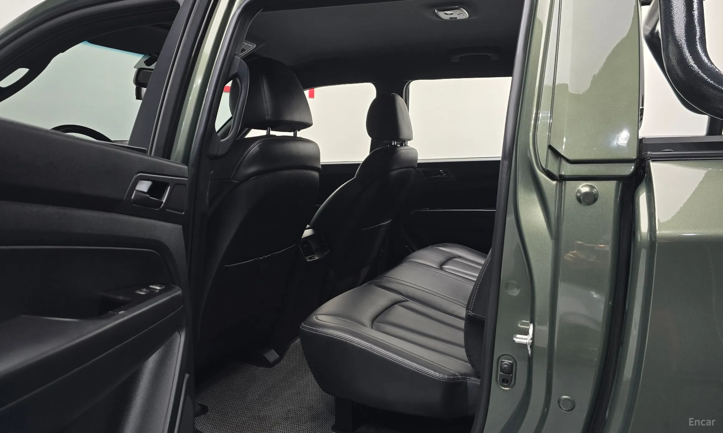 KG Mobility (SsangYong) Rexton Sports Khan превью 12